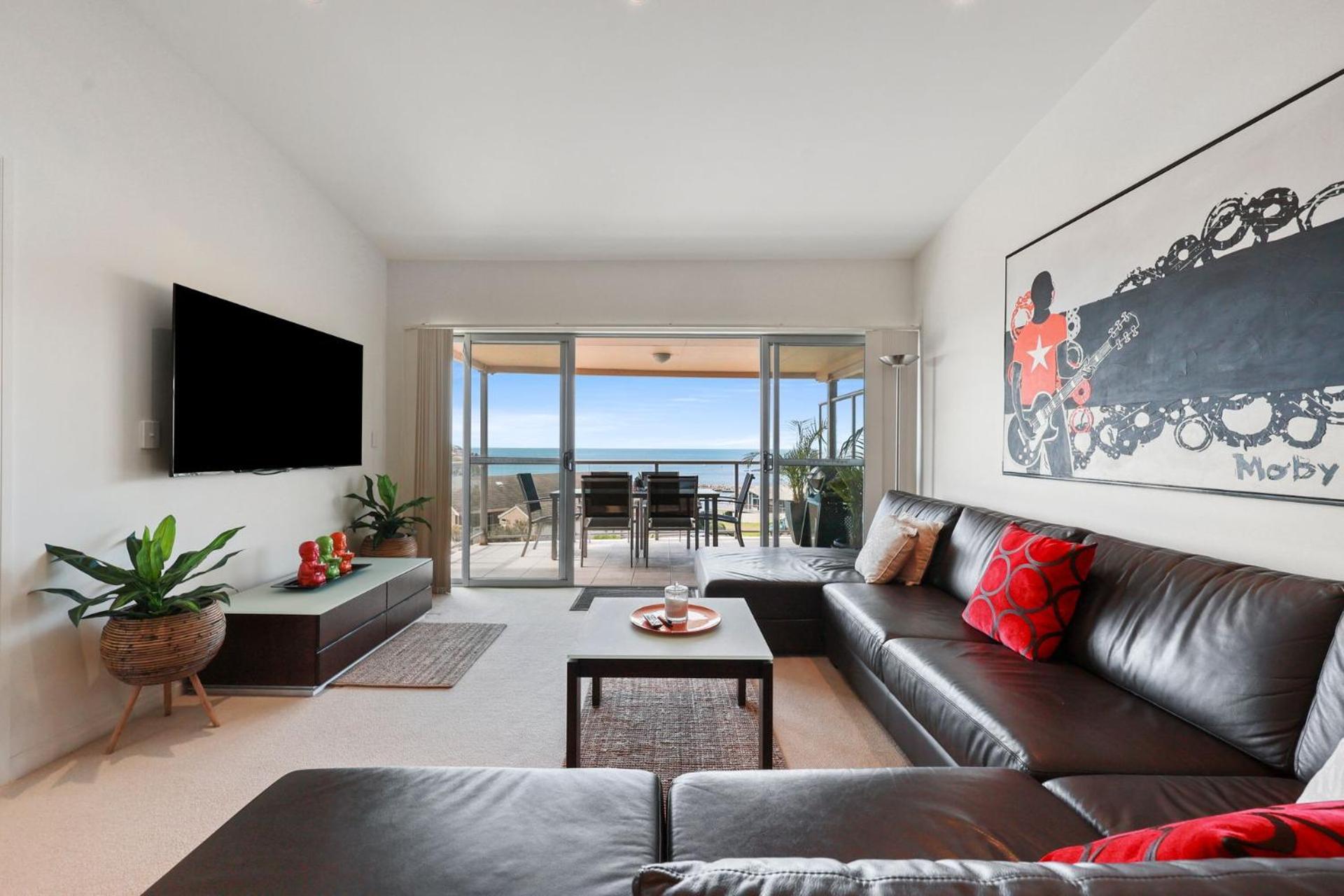 Blue Horizon -Unit 5, 2 Solway Crescent, Encounter Bay