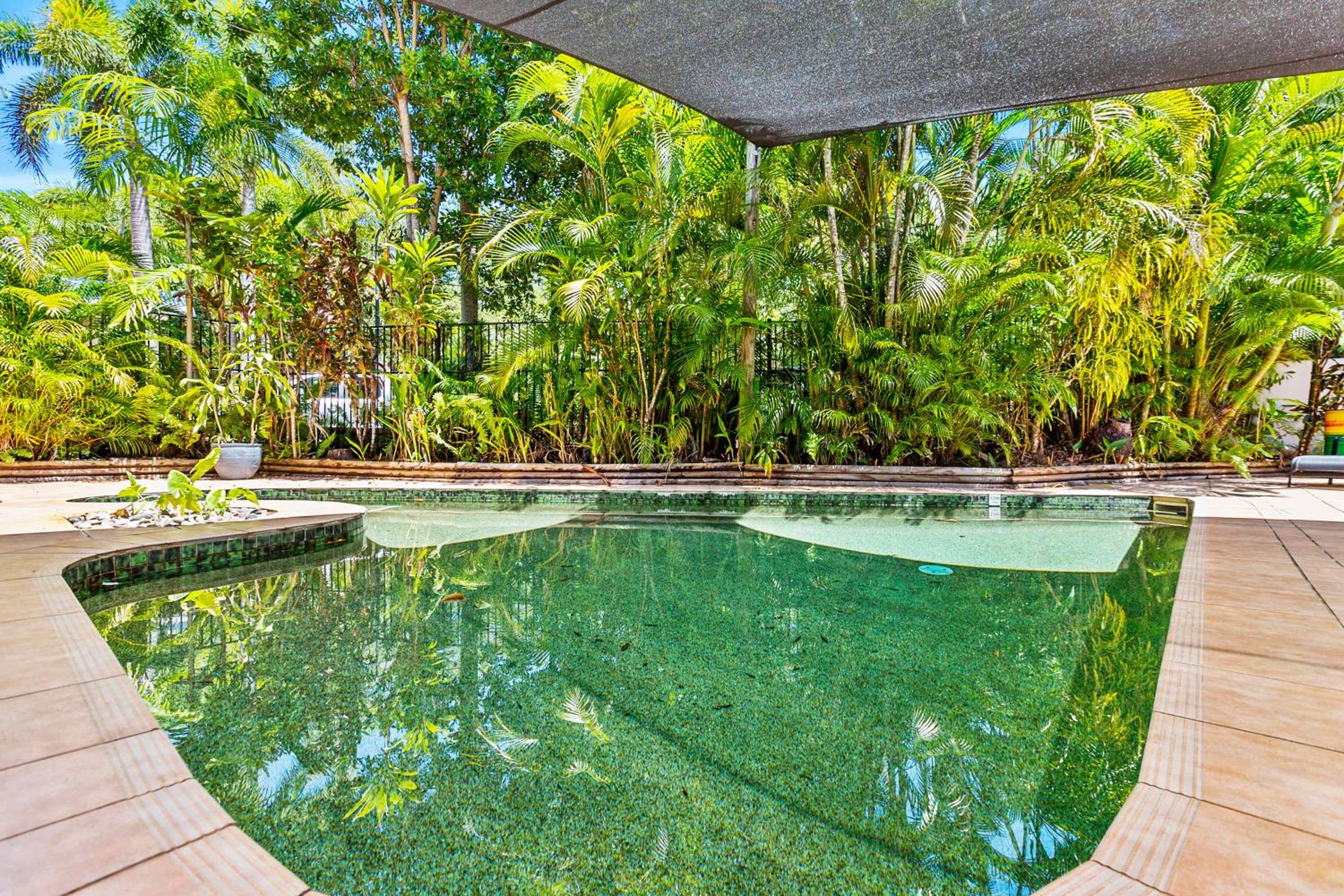 Melaleuca Hideaway - Beach Pool free parking