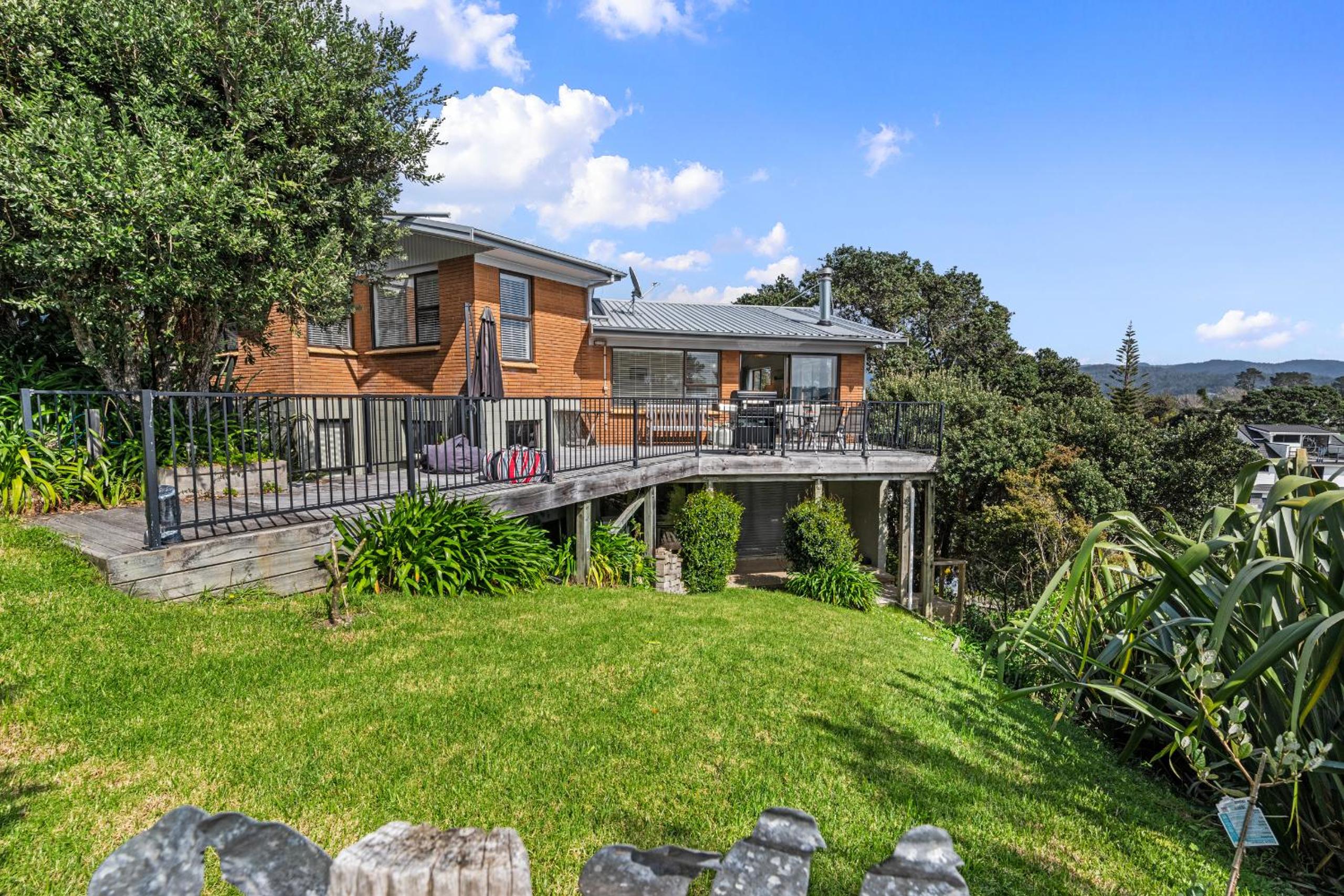 Seaview Family Haven - Pauanui Holiday Home view 5