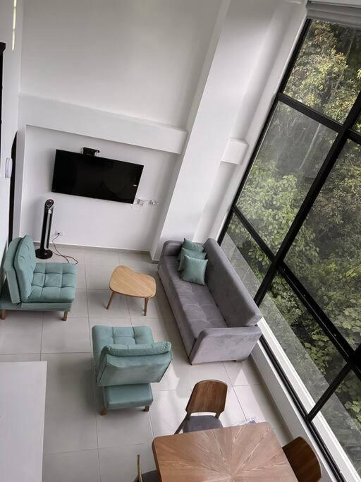 Apartamento en Armenia duplex vista unica