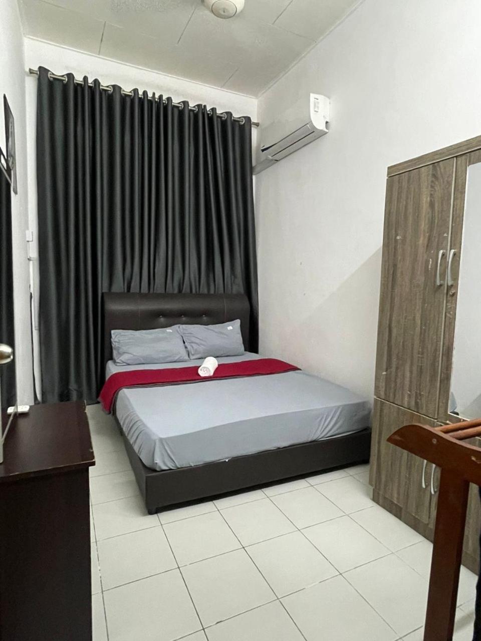 Homestay MamaTwinz, musslimstay, Parit Buntar photo 2