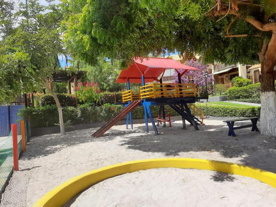 Casa em Grávata com lazer completo