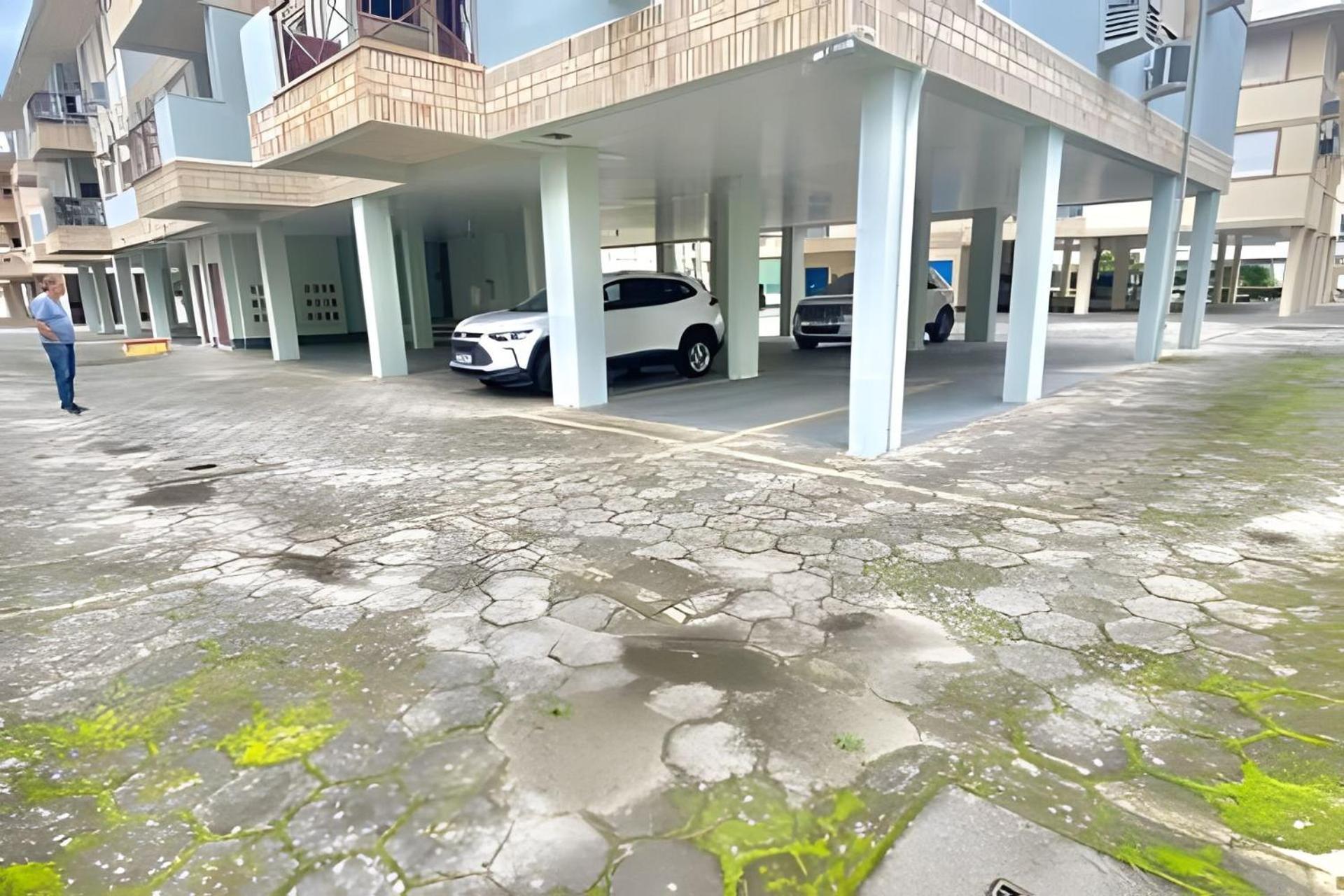 Férias e lazer c/piscina e quadra perto da praia
