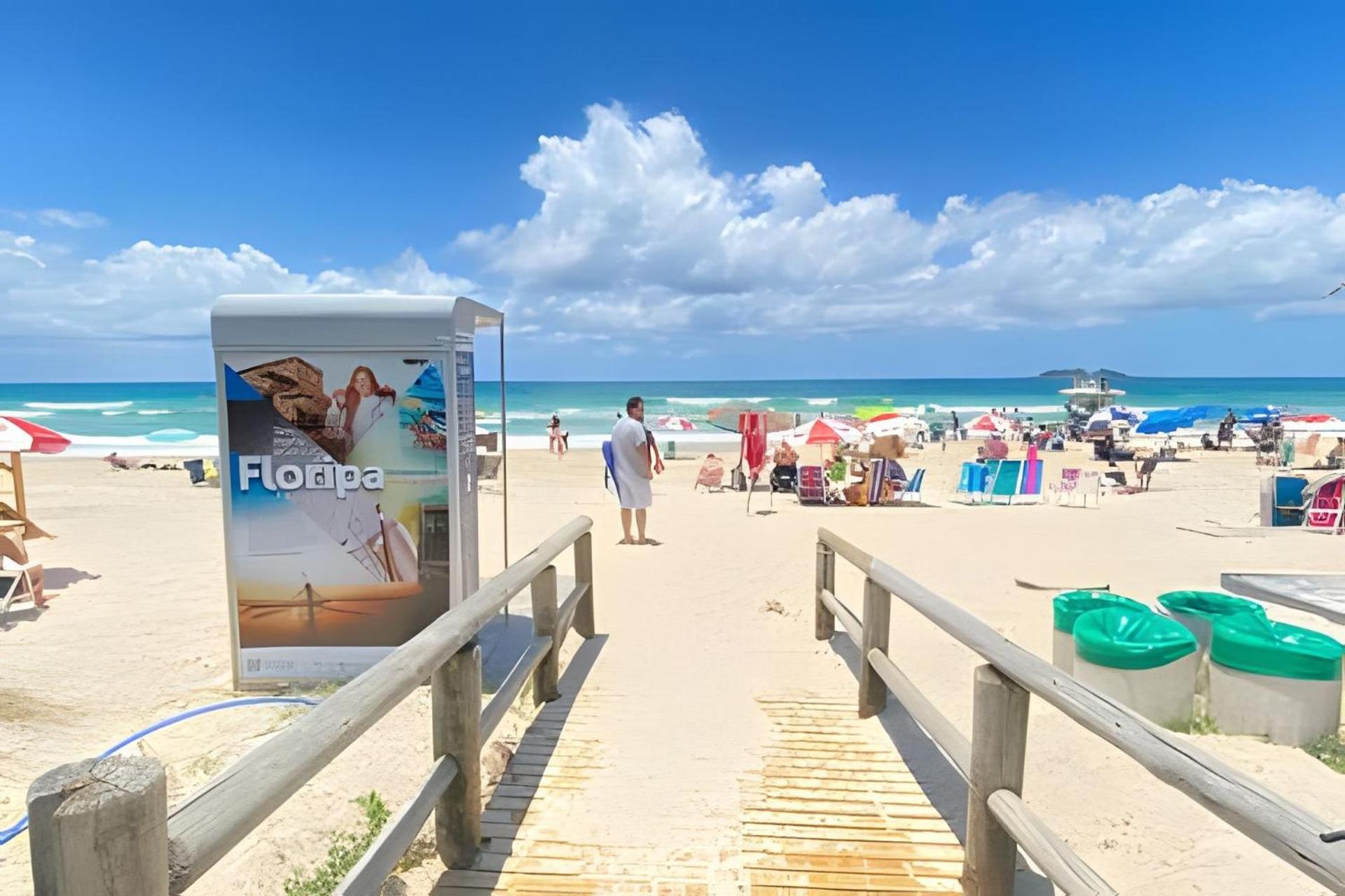 Férias e lazer c/piscina e quadra perto da praia