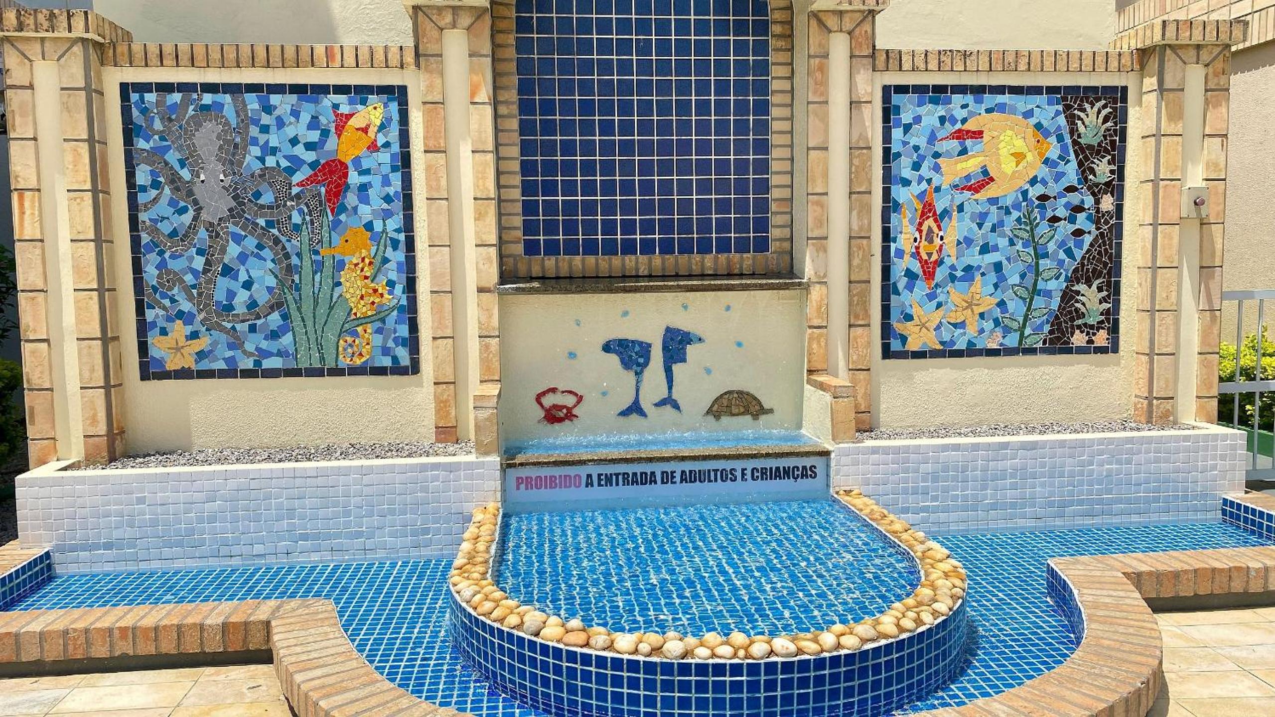 Férias e lazer c/piscina e quadra perto da praia
