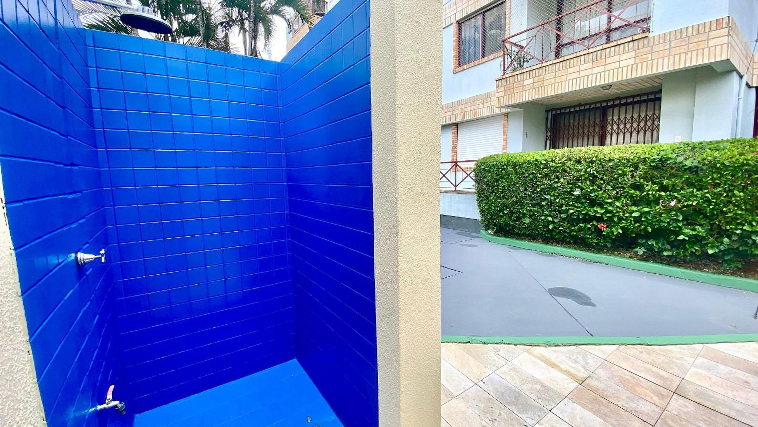 Férias e lazer c/piscina e quadra perto da praia
