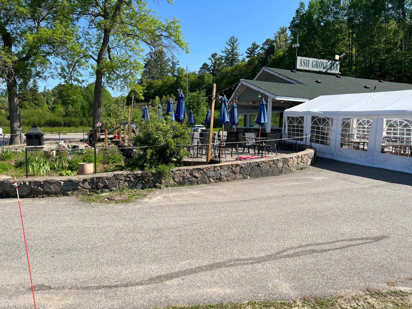 The Ash Grove Inn