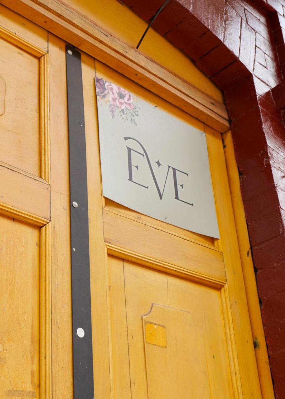 Eve Hostel