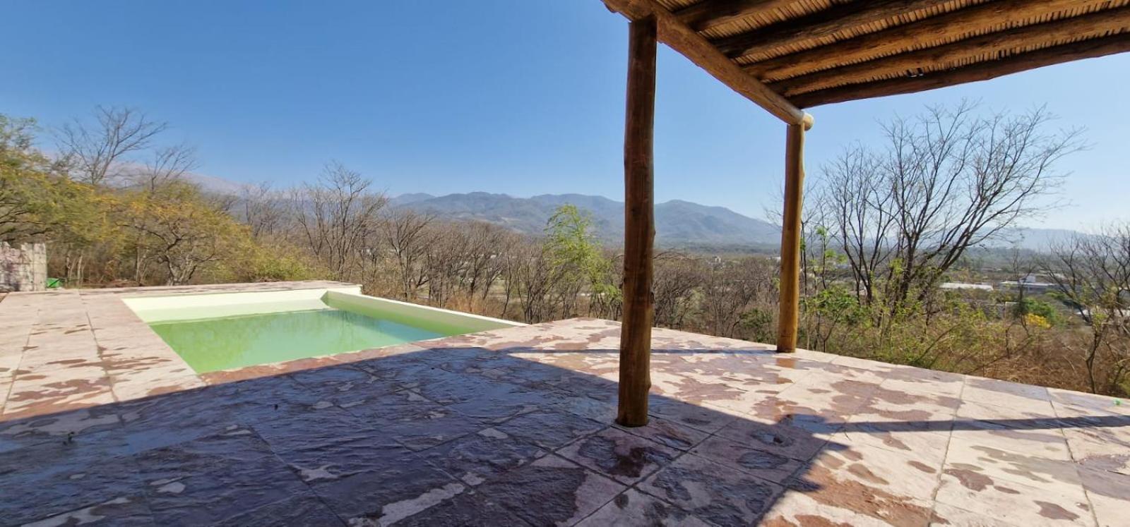 CASA CON INCREIBLES VISTAS!!!