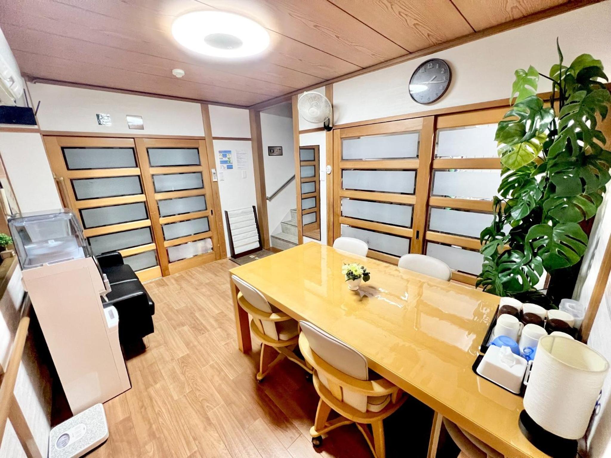 GuestHouse Reina Tsuruhashi Station - Vacation STAY 15421