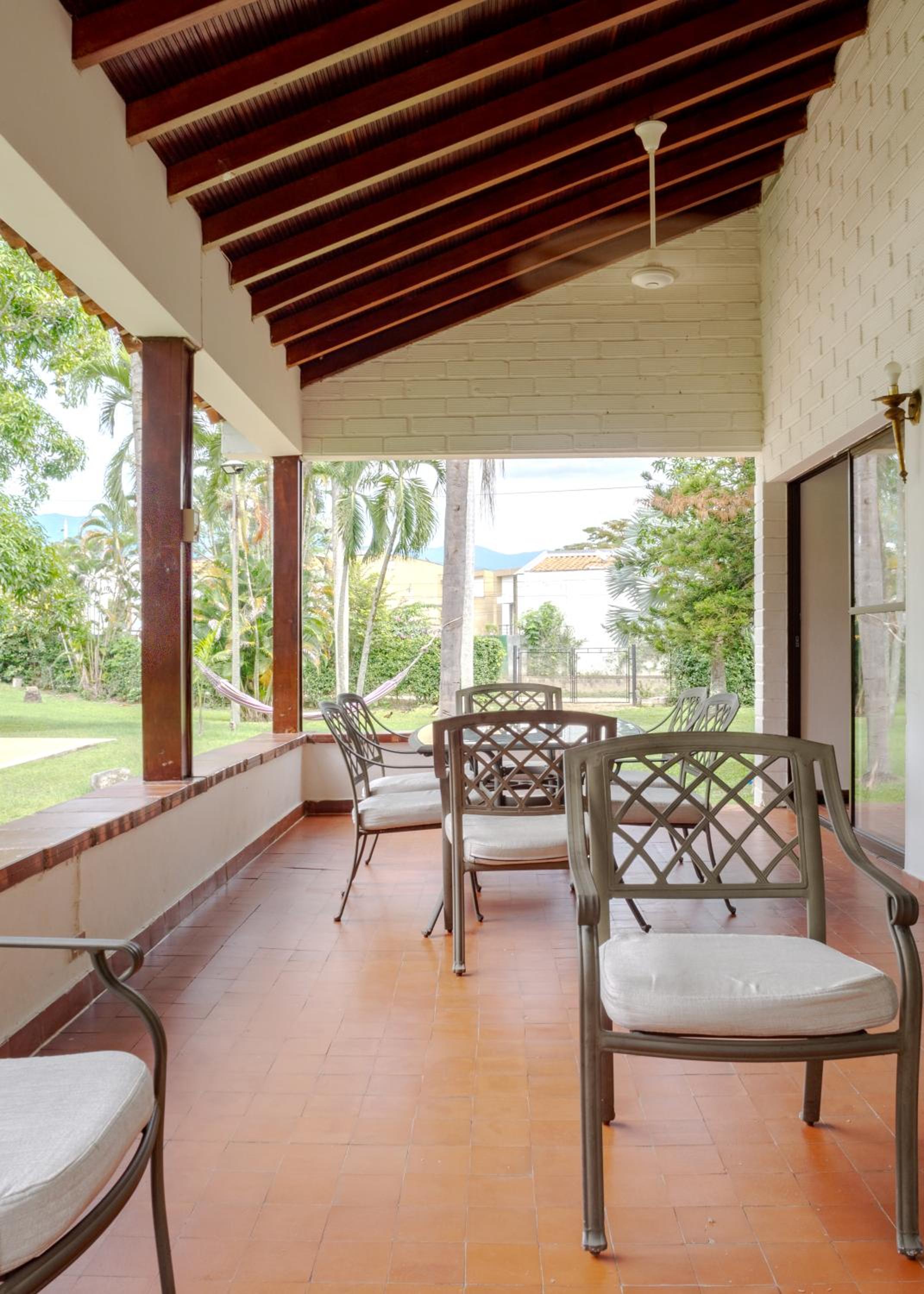 Santa Ana Colonial