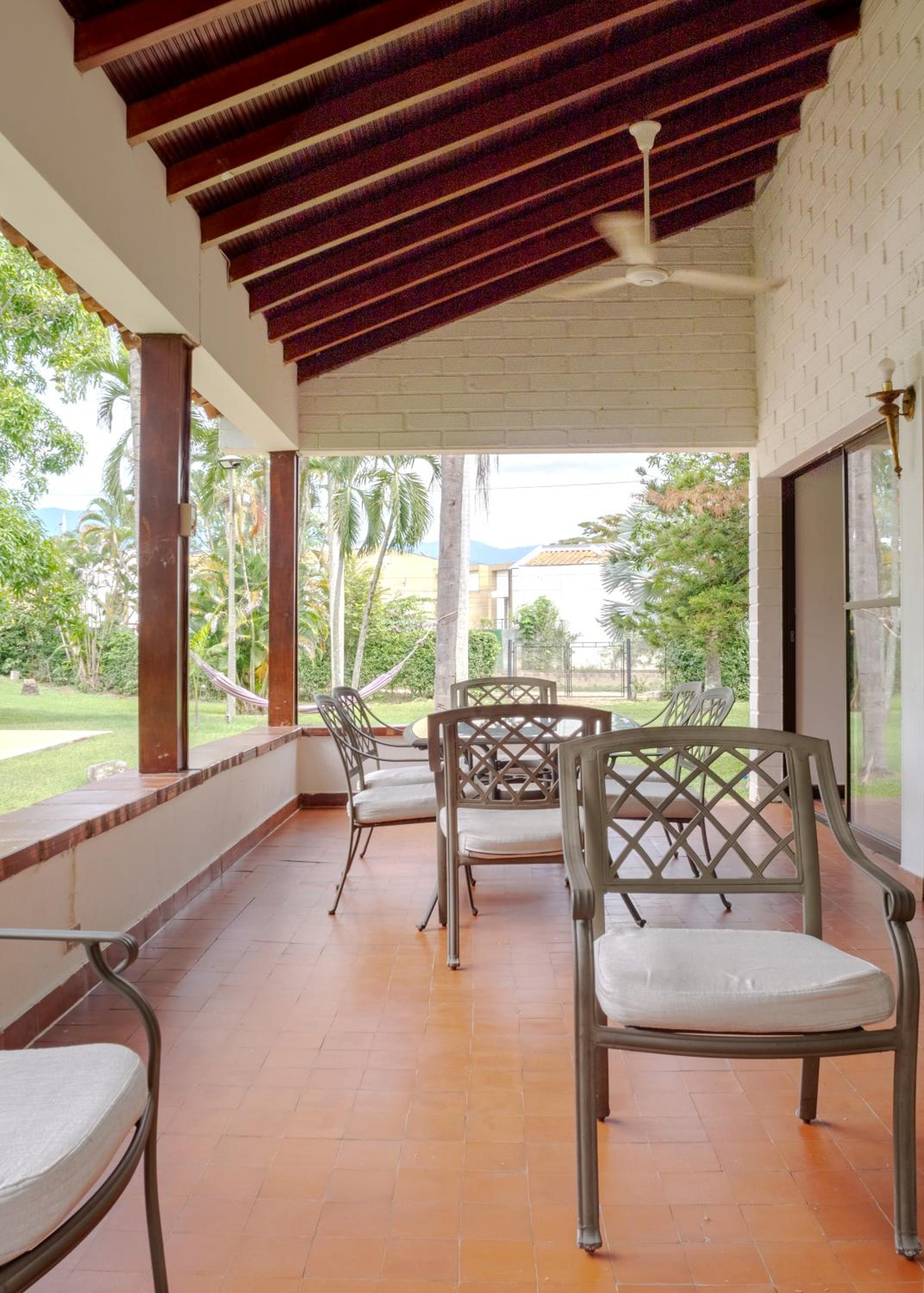 Santa Ana Colonial