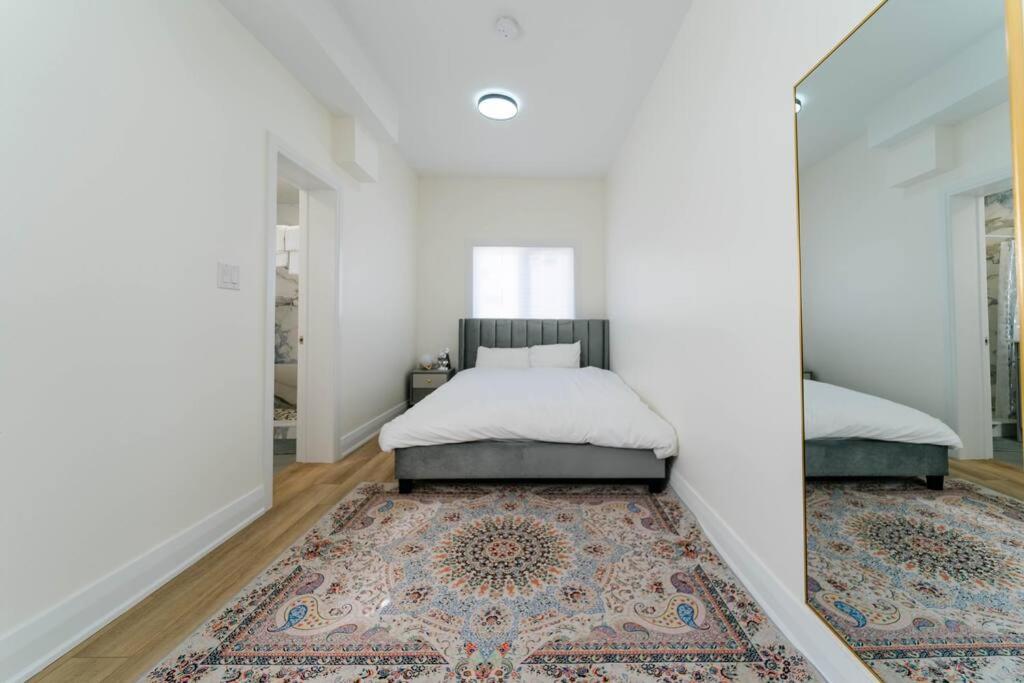 Renovated 3 Bedroom House-Niagara View