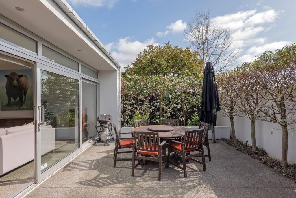 Hawkesbury Executive Home view 5