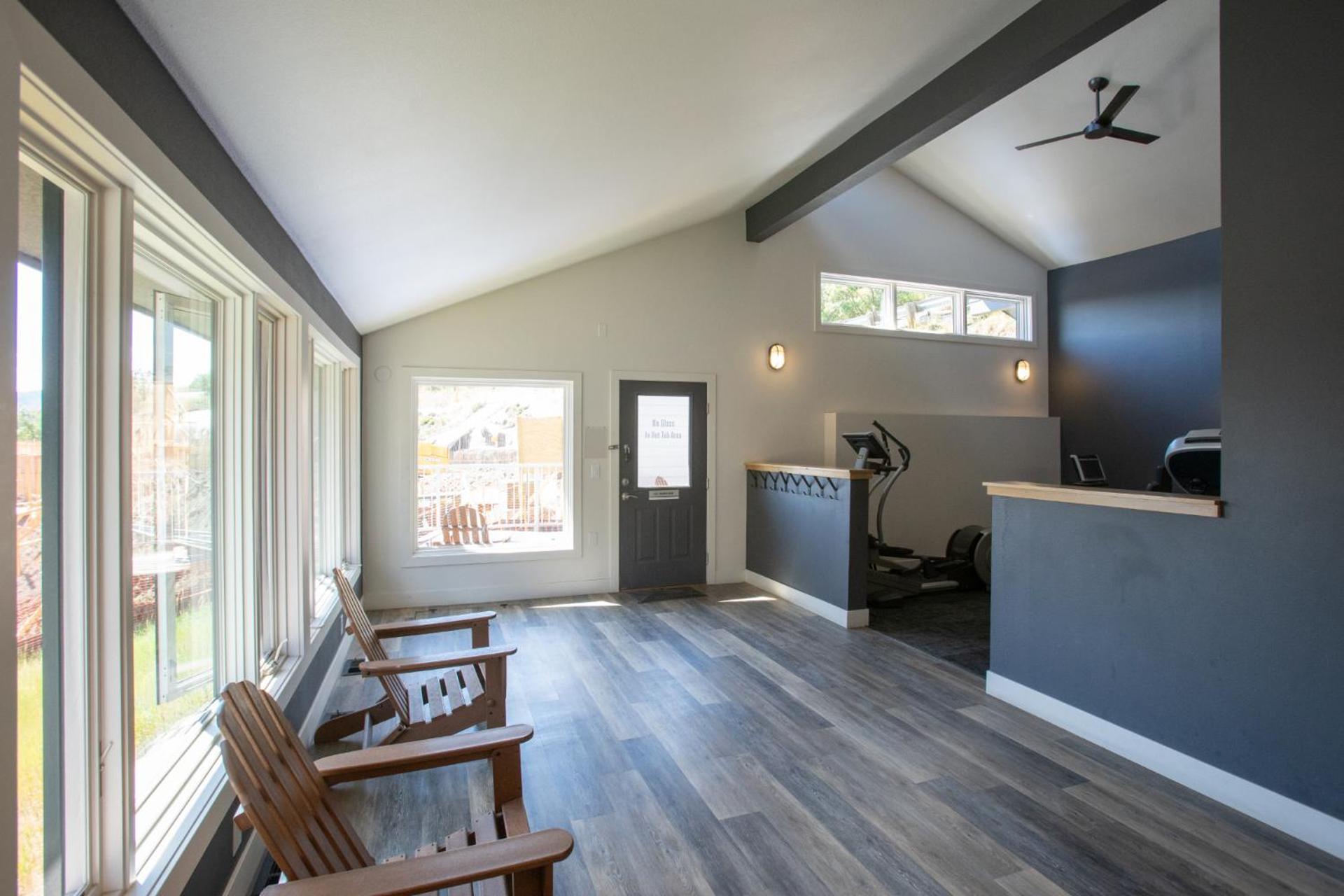 lounge