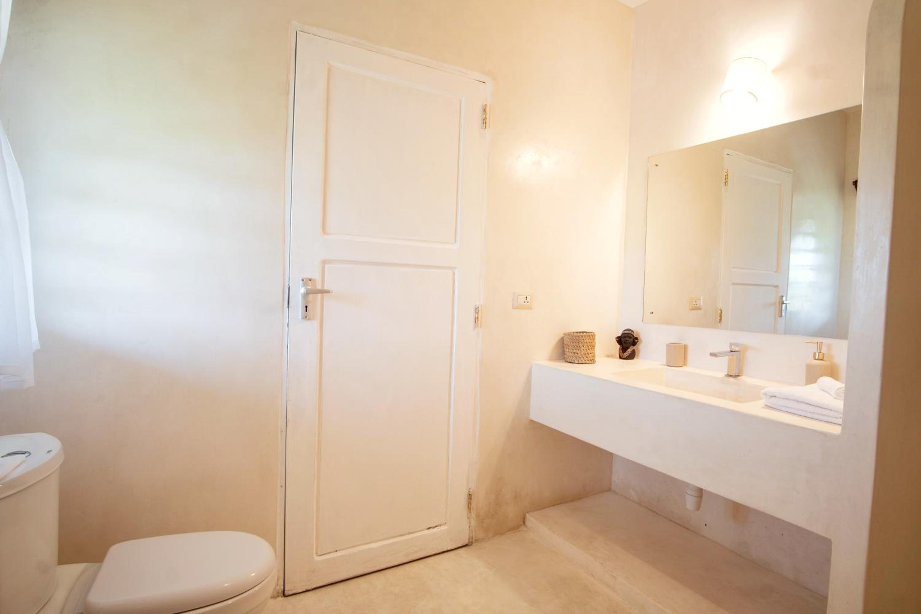 Cacuki Boutique House