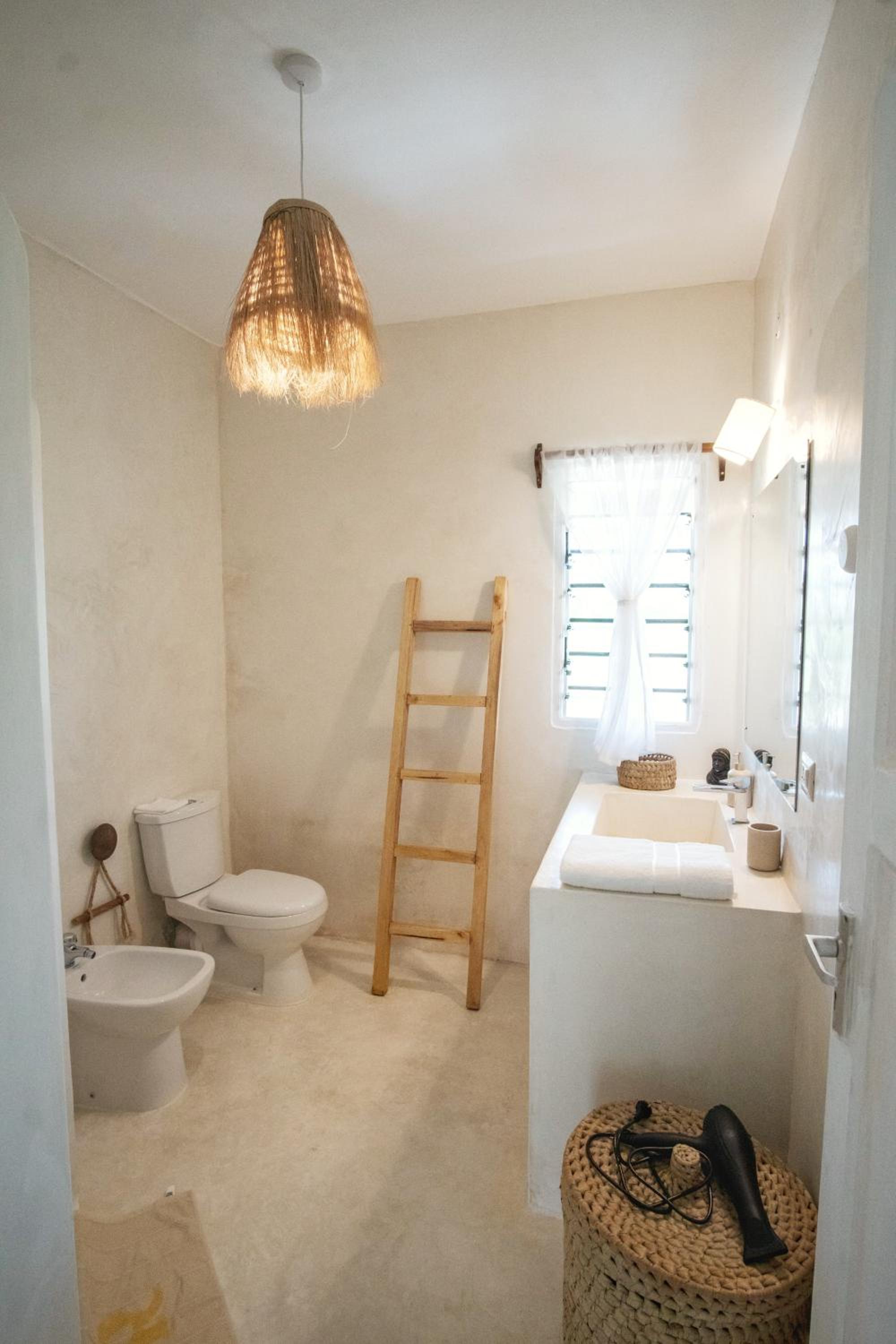 Cacuki Boutique House