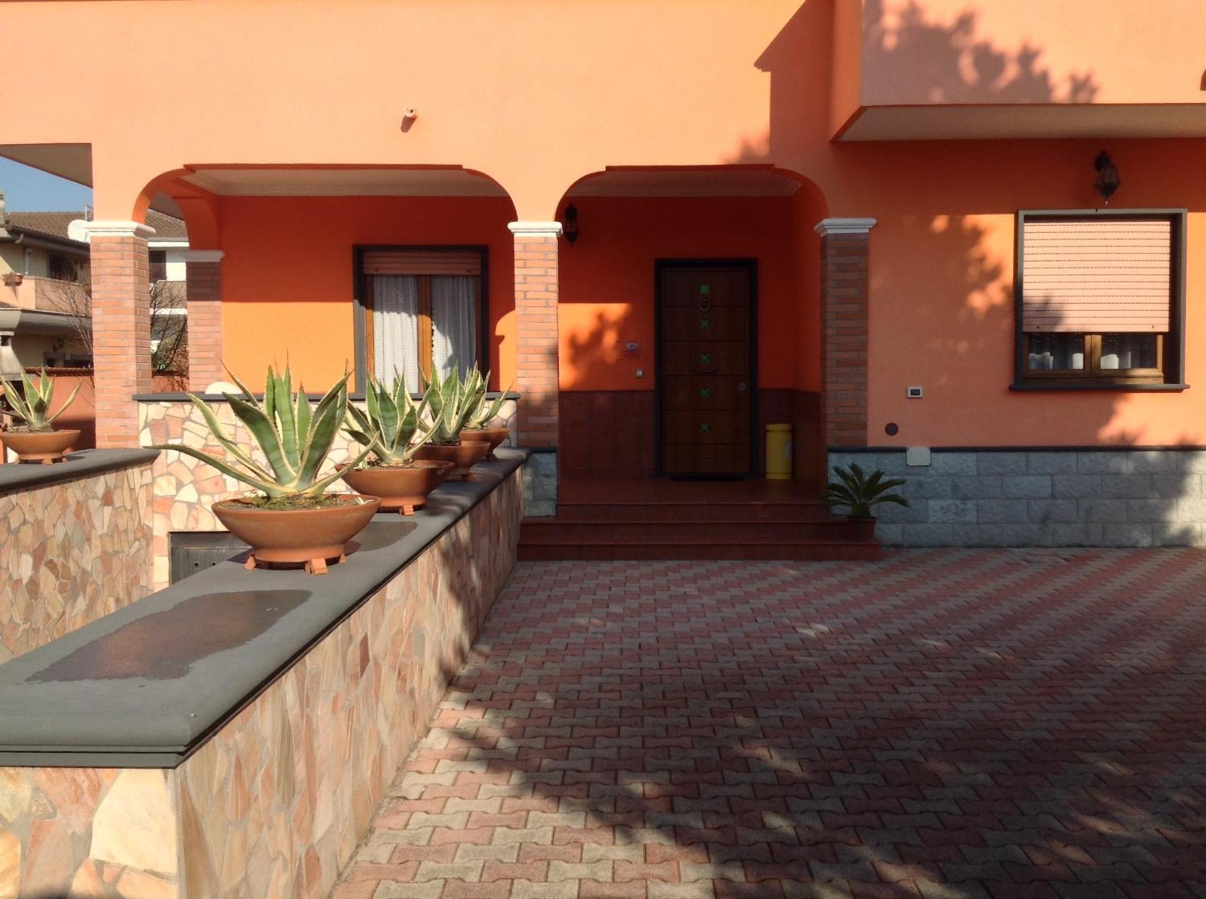 Orange Holiday Home view 4