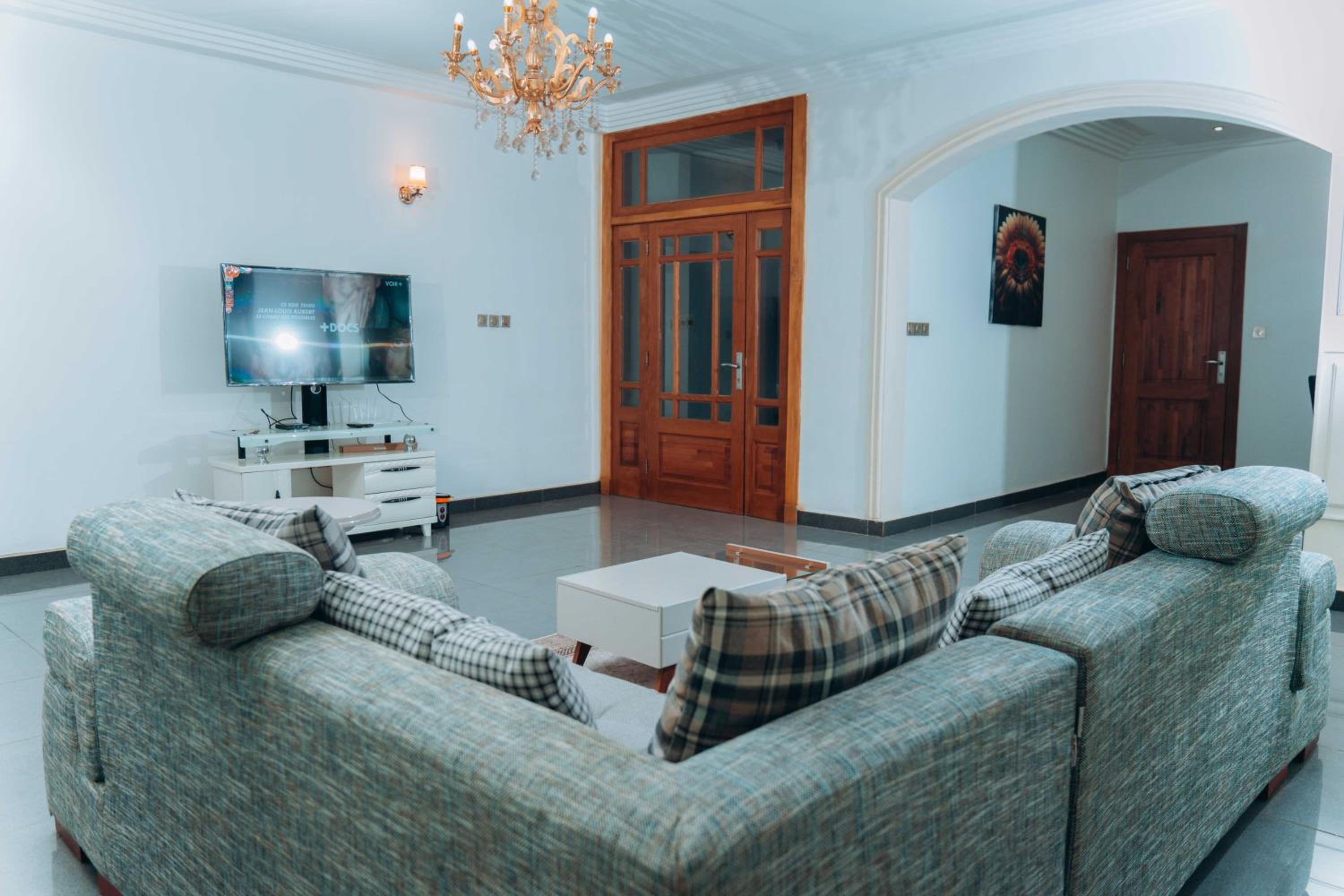Bekeching Residence - Bastos Yaoundé
