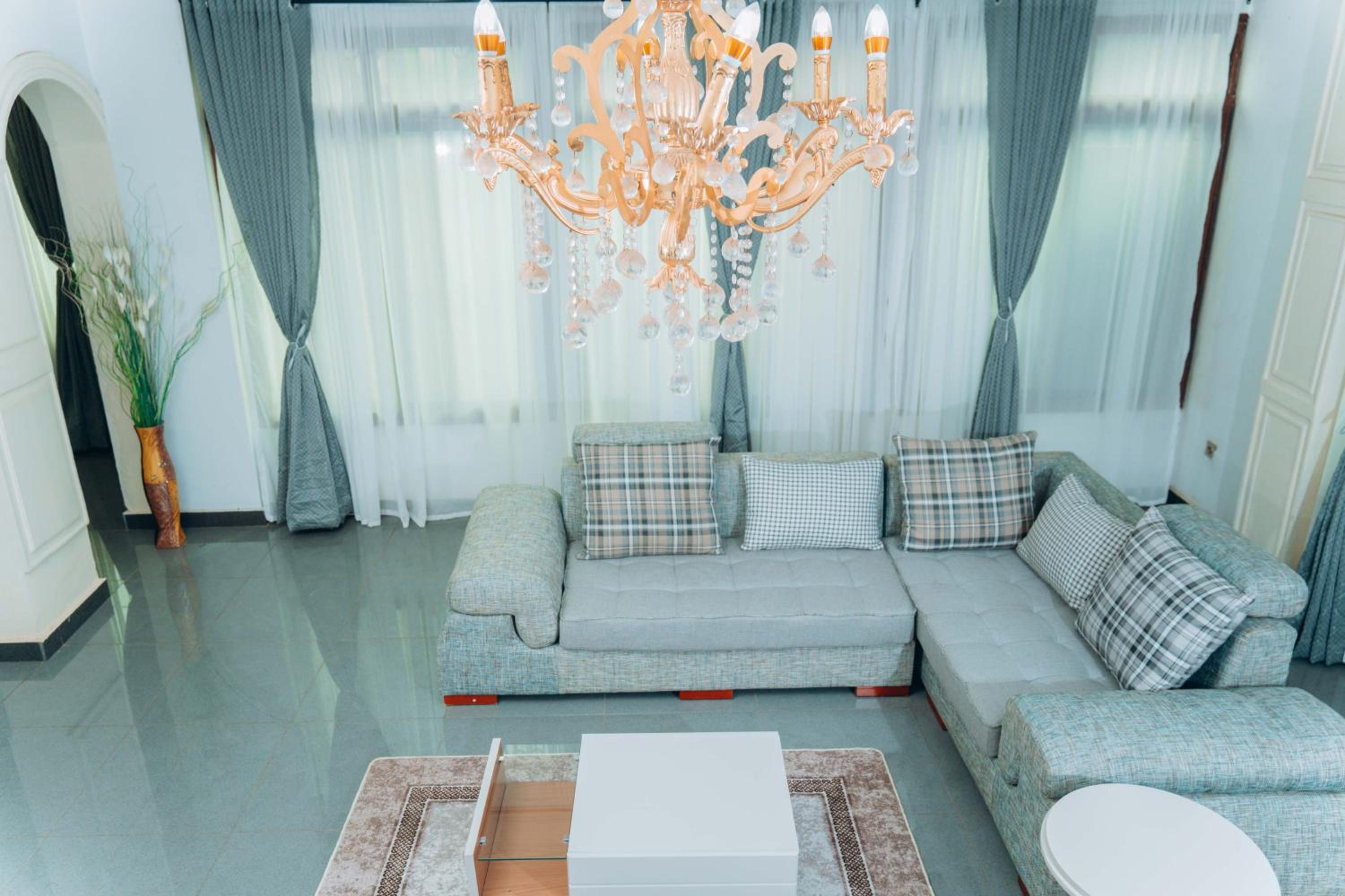 Bekeching Residence - Bastos Yaoundé