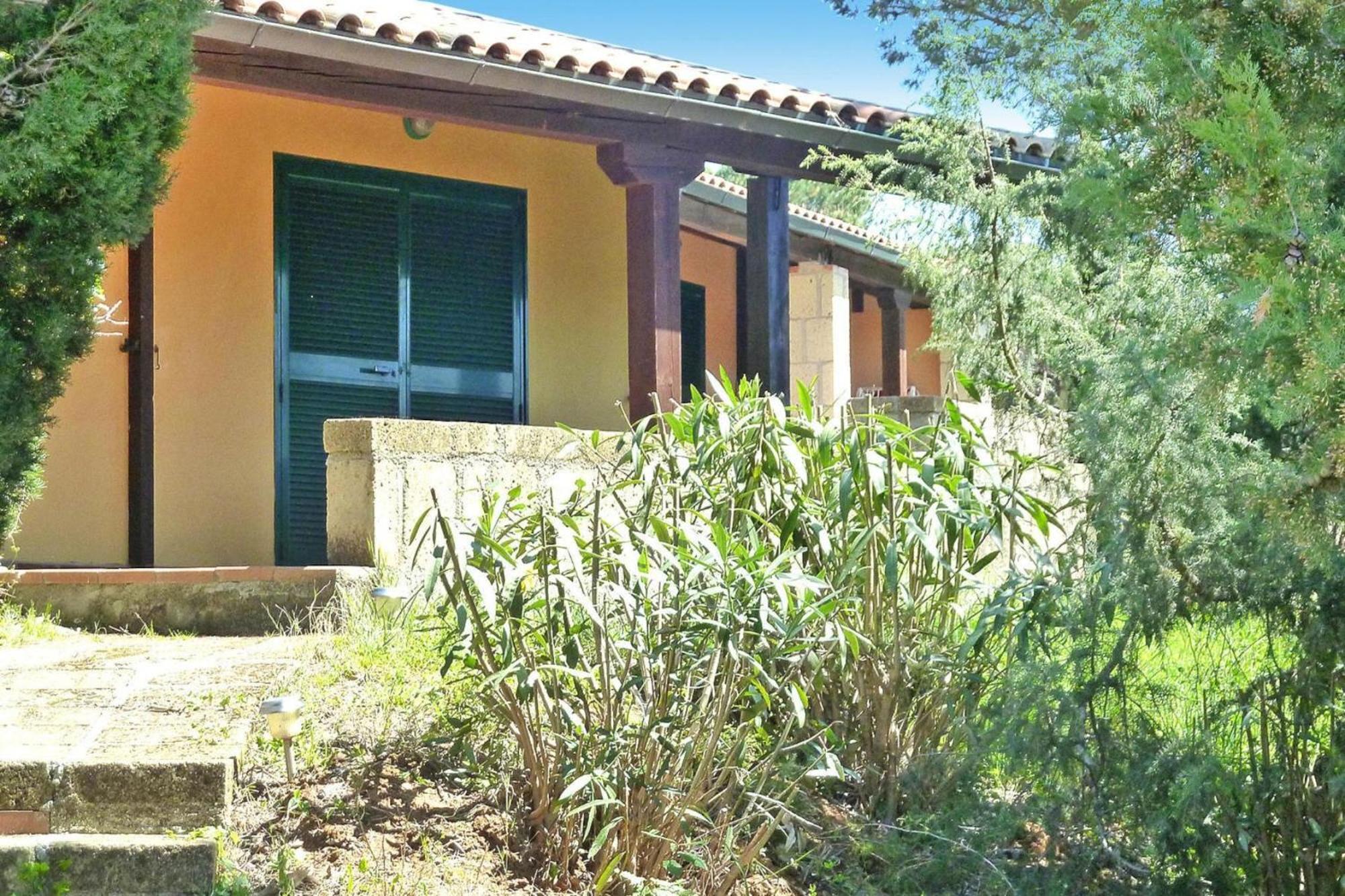 Family Apartment in Guardistallo with Pool