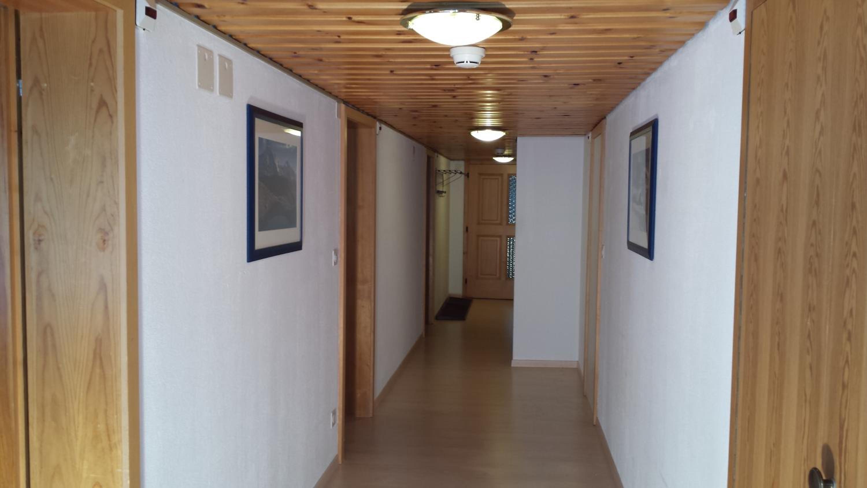 Tschuggen Apartment - No Kitchen
