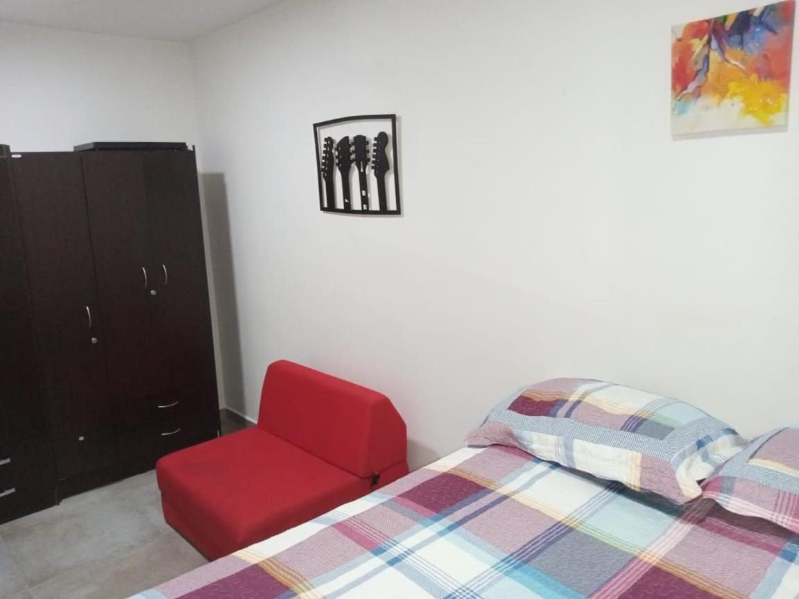 Relax en Ricaurte, Jacuzzi privado, 94 Mts