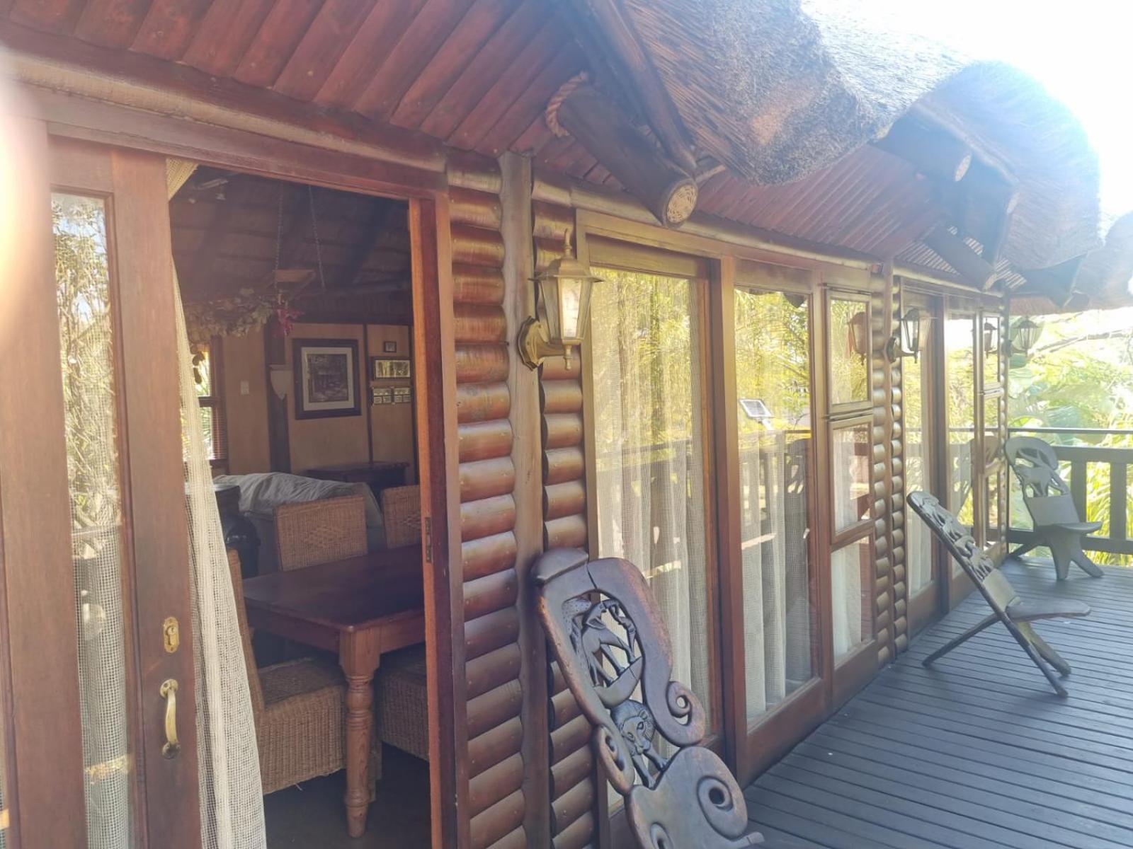 Wooden Log House view 3