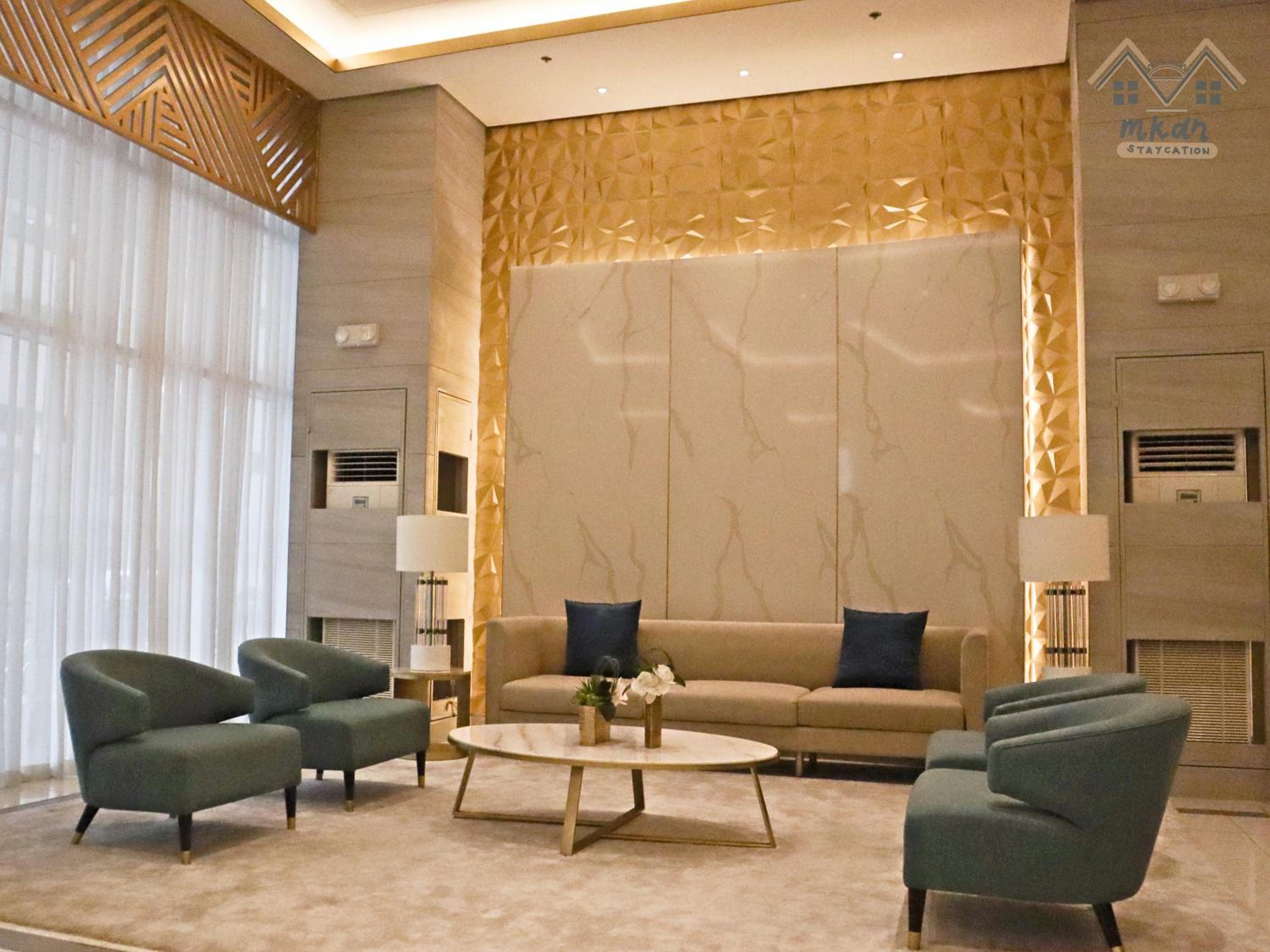 Cozy Vibrant Staycation Netflix Wifi Mandaluyong