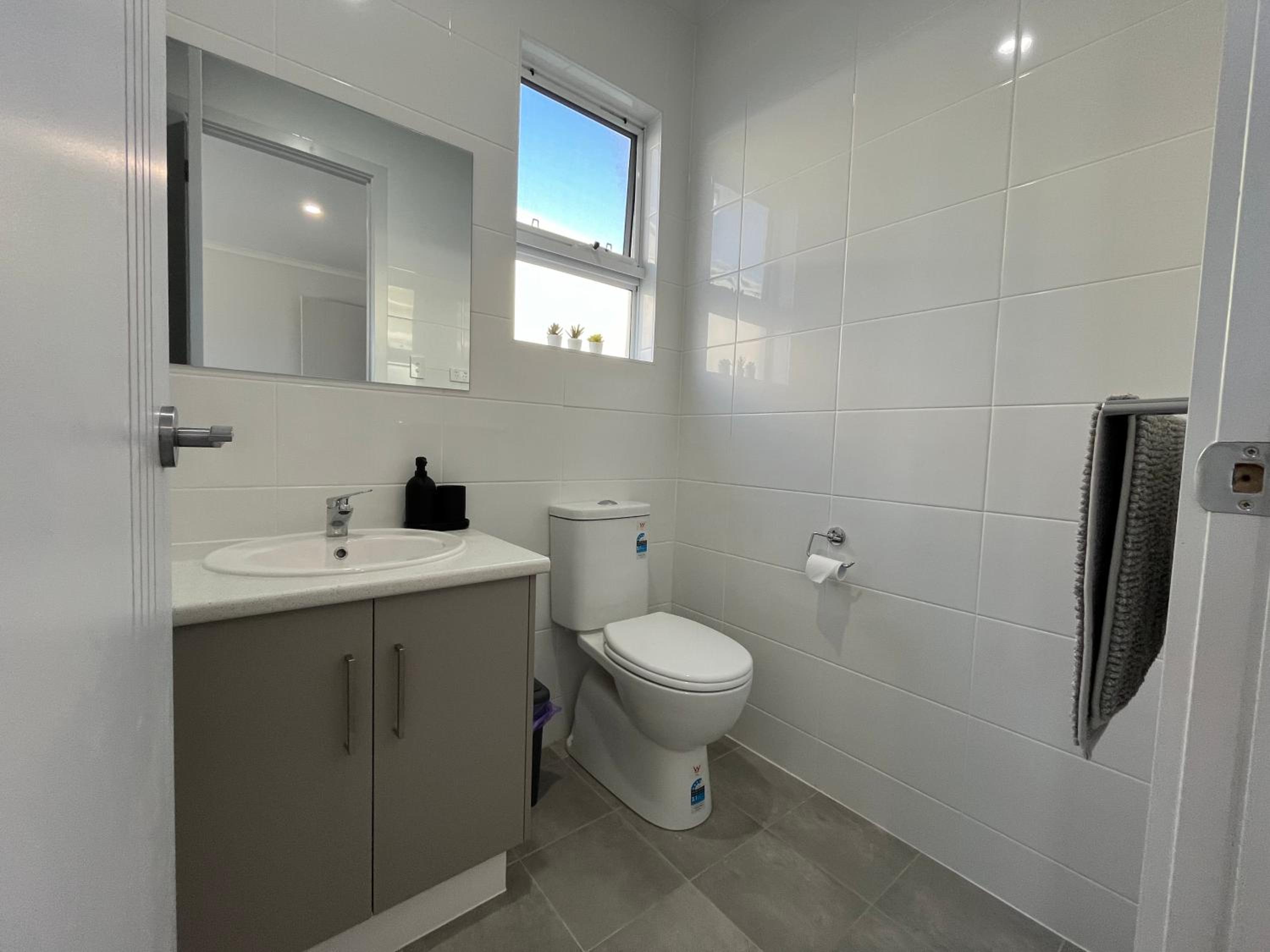 1 95 Esplanade, Semaphore