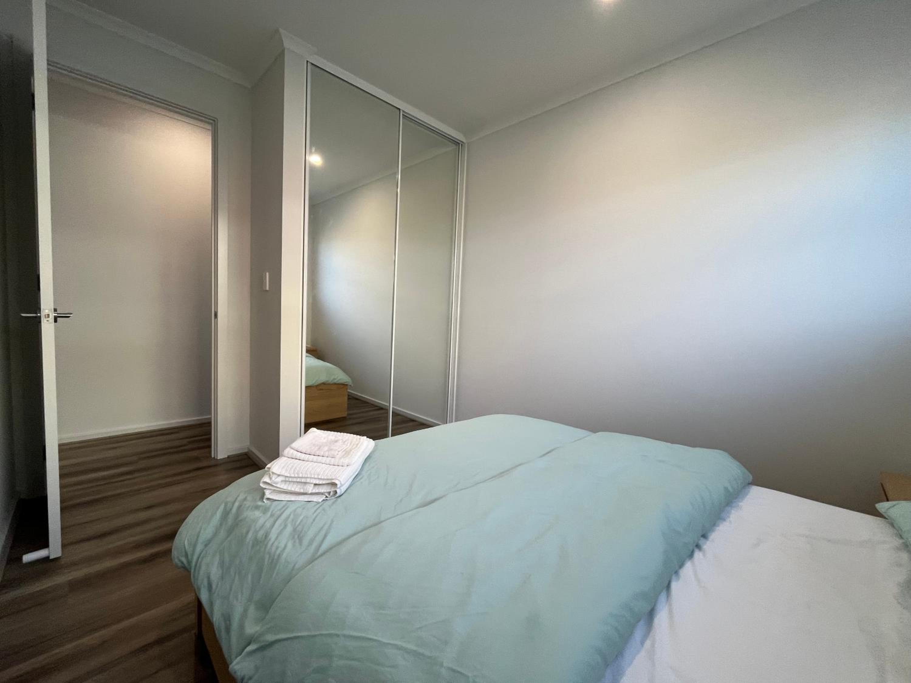 1 95 Esplanade, Semaphore