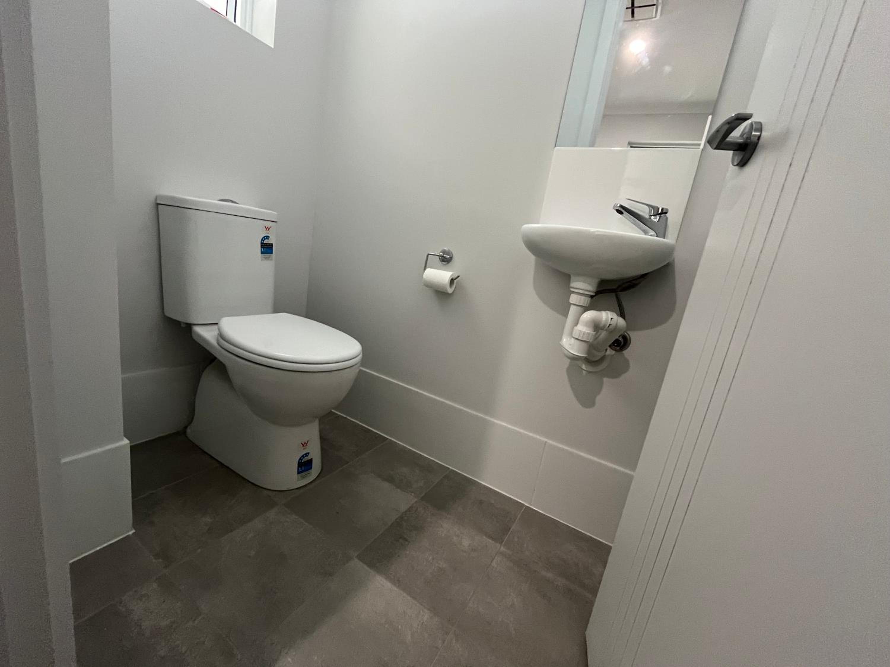 1 95 Esplanade, Semaphore