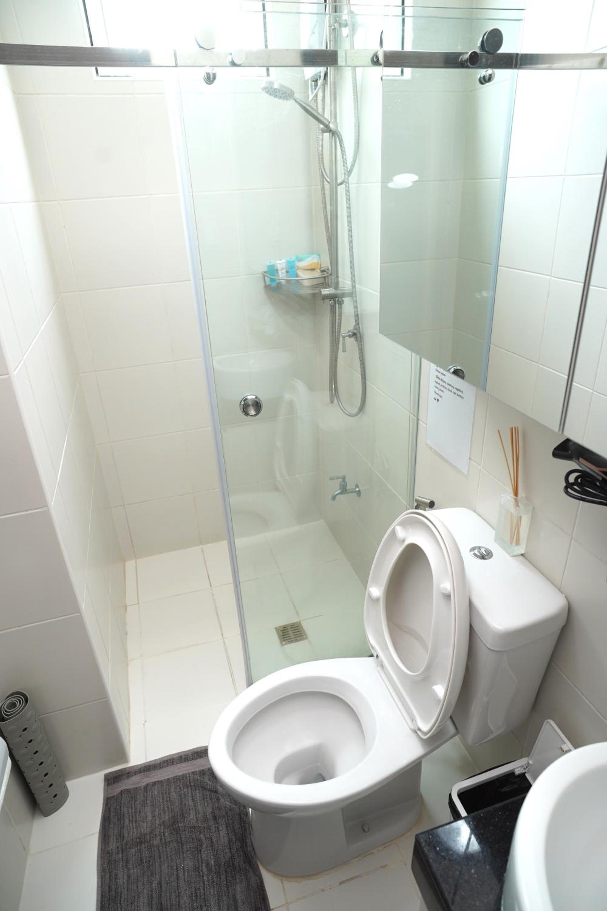 San Lorenzo Place Mall & Residences Tower 3 by Magallanes MRT station Makati