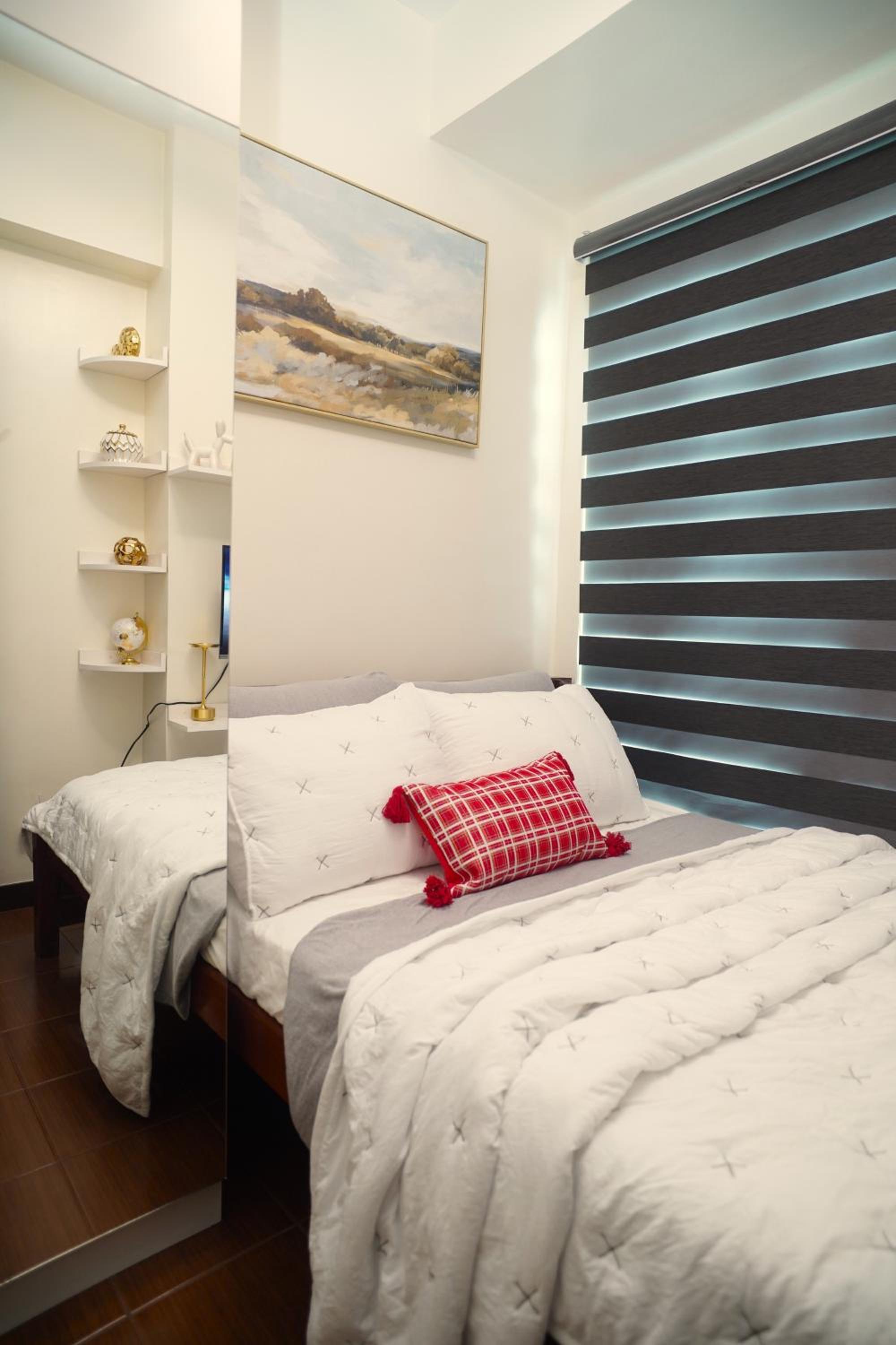 San Lorenzo Place Mall & Residences Tower 3 by Magallanes MRT station Makati