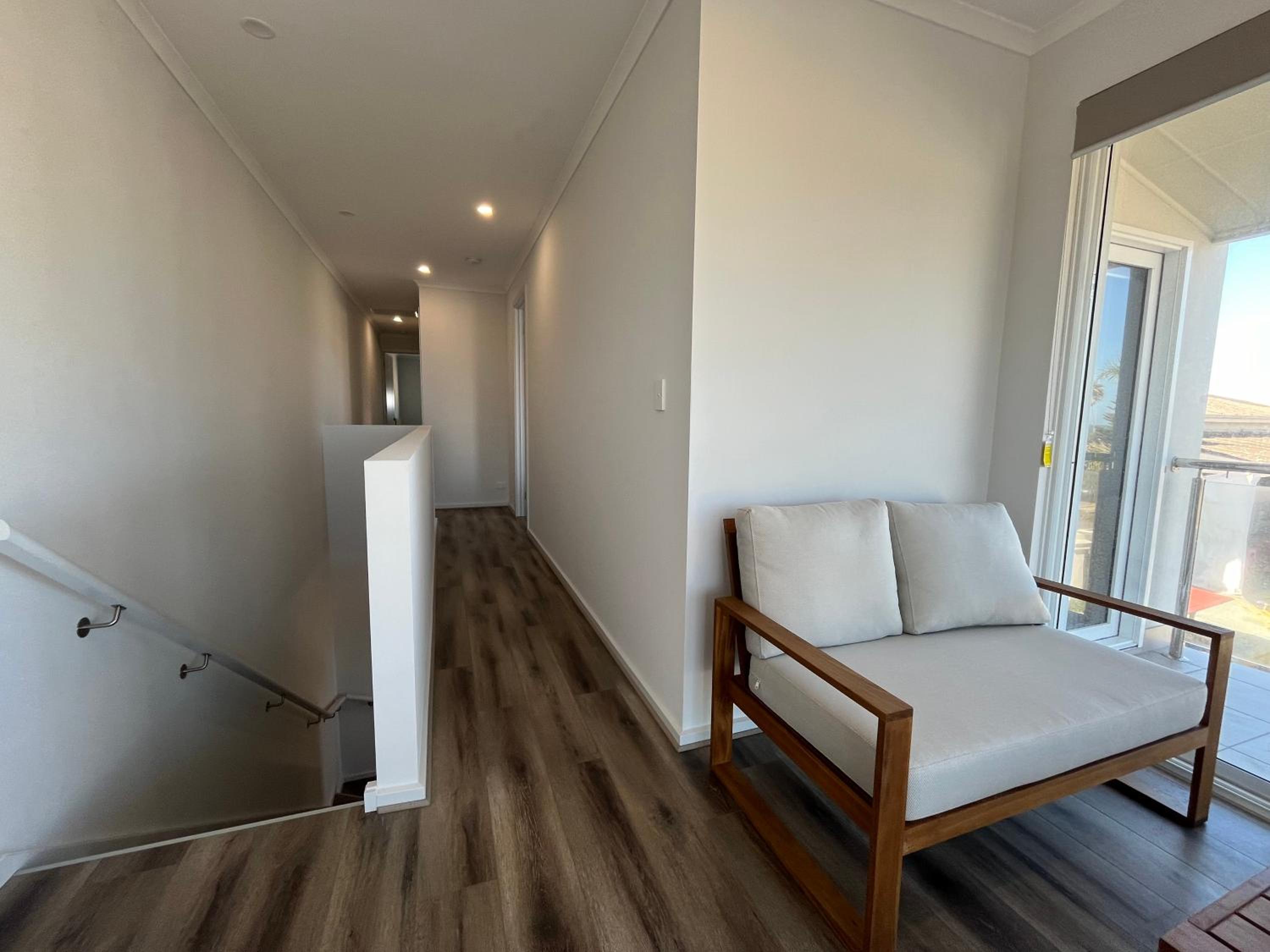 1 95 Esplanade, Semaphore