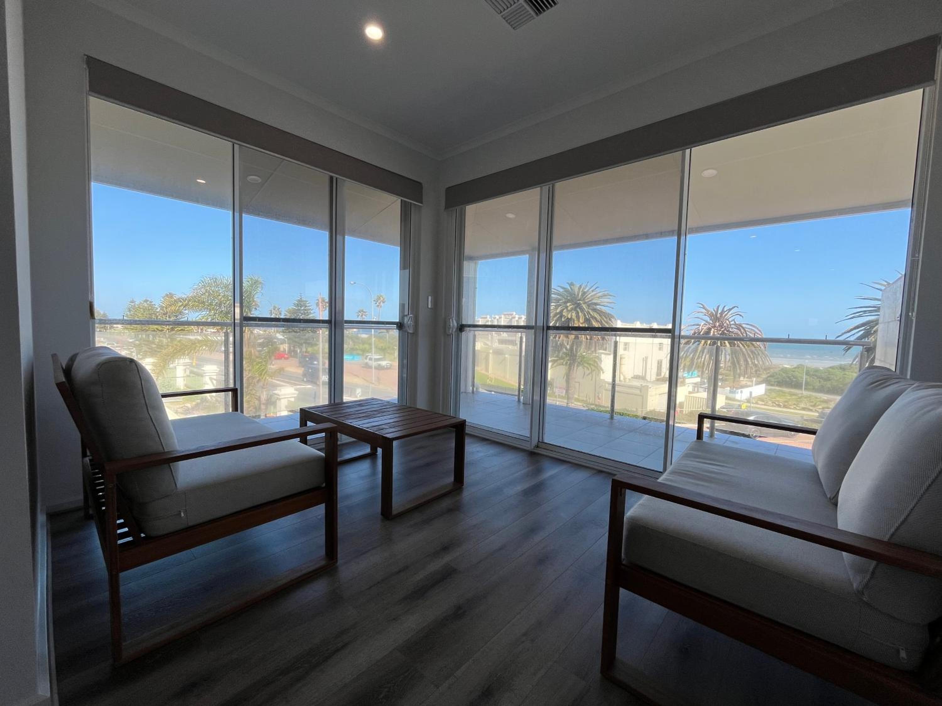 1 95 Esplanade, Semaphore