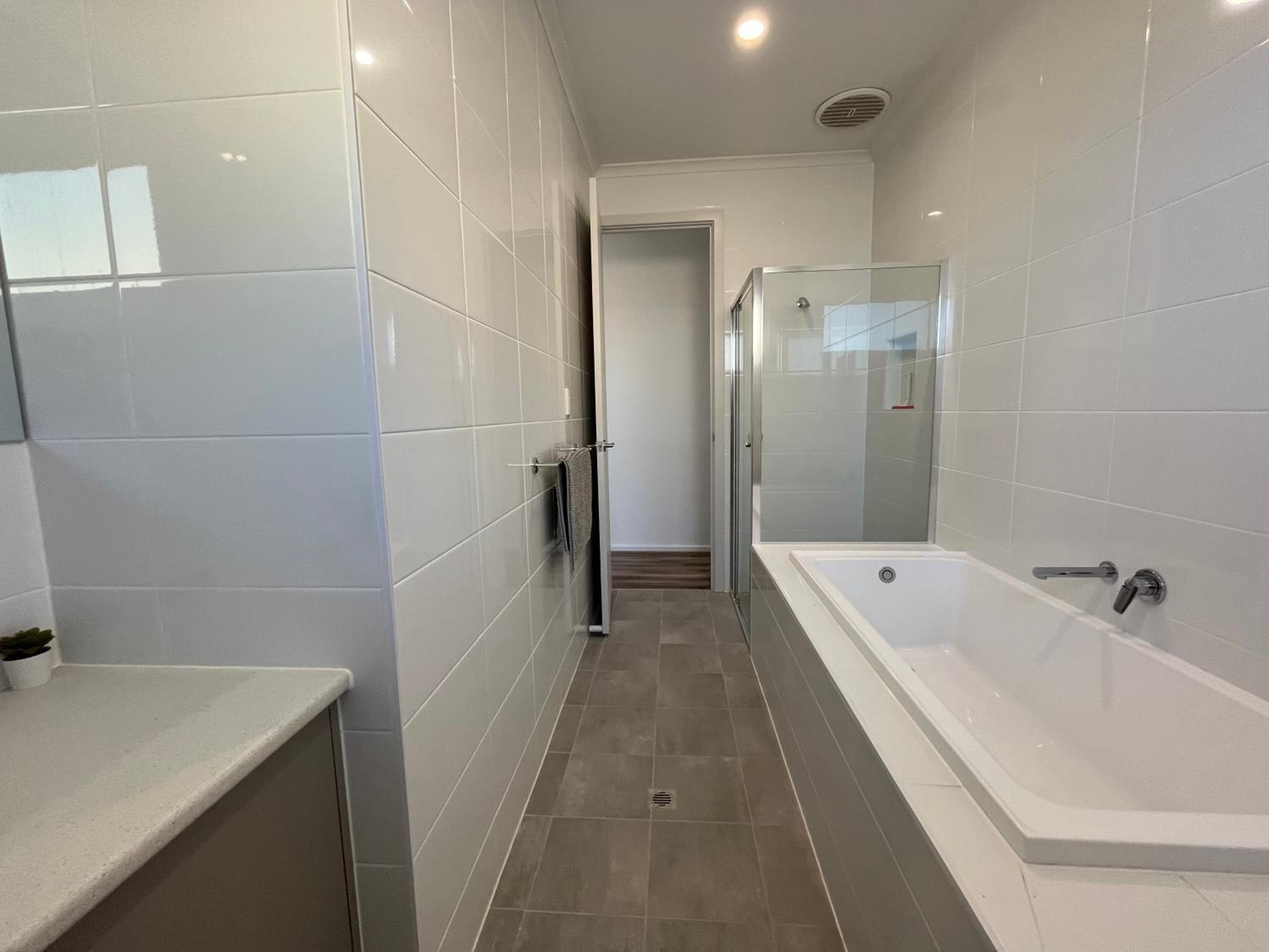 1 95 Esplanade, Semaphore