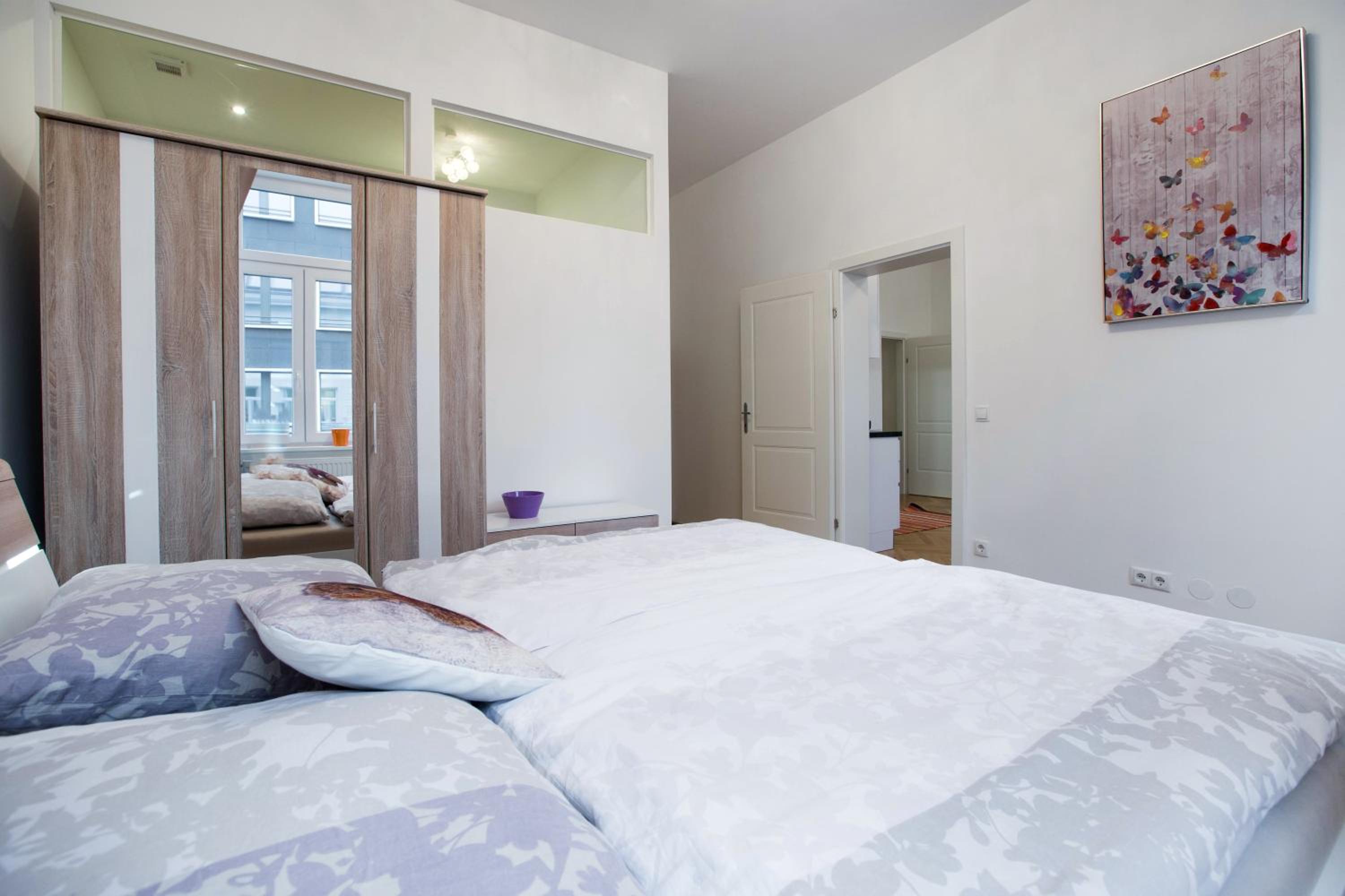 The Barts Apartments - Self Check-in