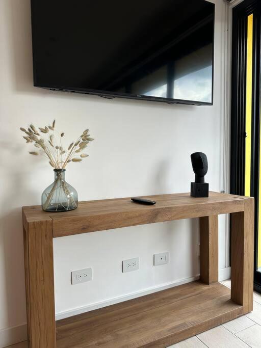 Apartamento Completo QUO zona 4 con balcon view 2