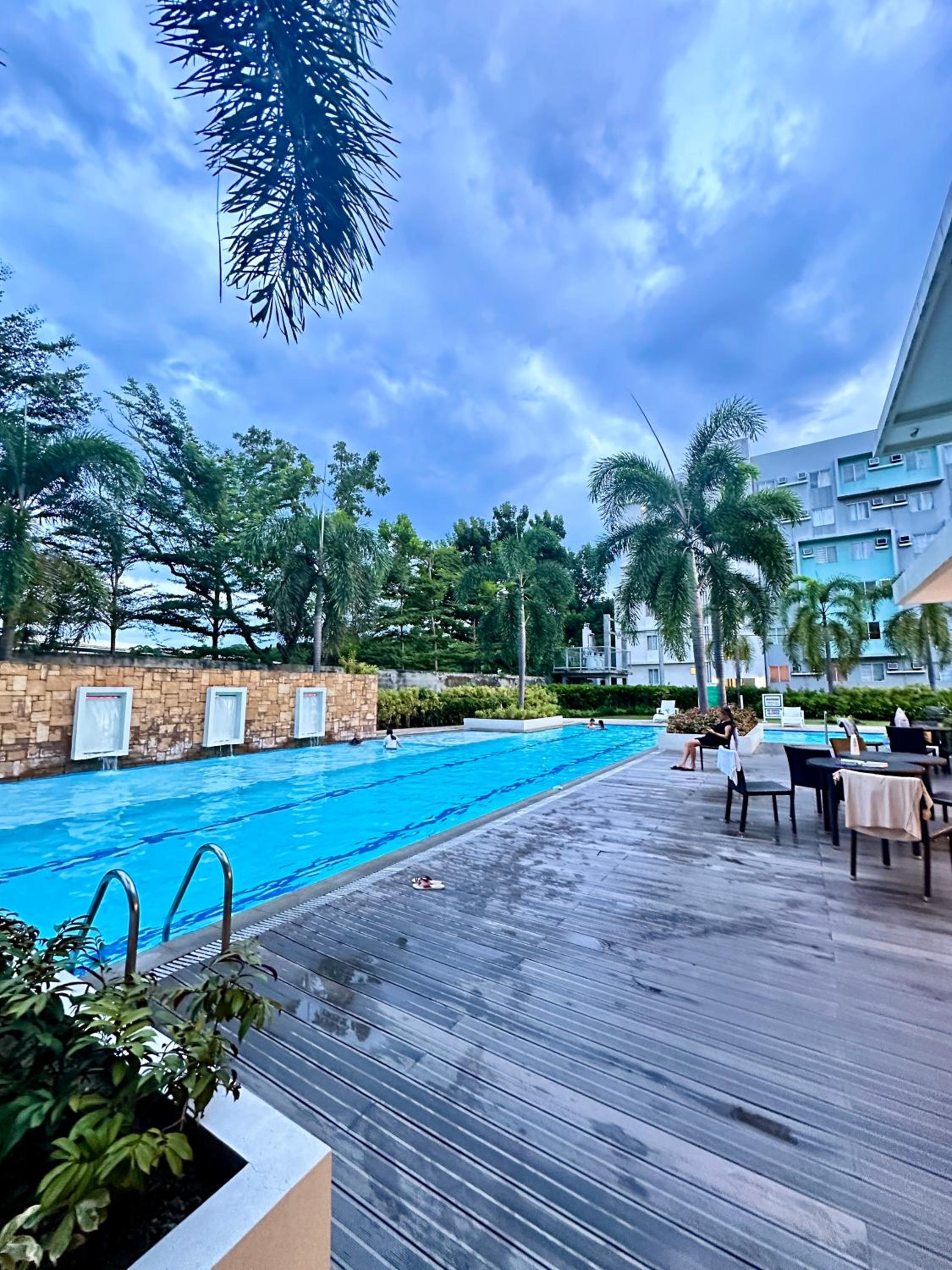 Cozy 1BR Condo Unit at 8 Spatial view 5