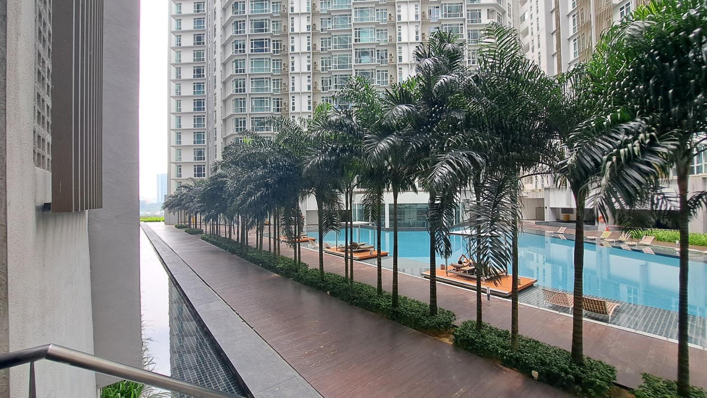 Pastel House, Central Residence, Sg Besi