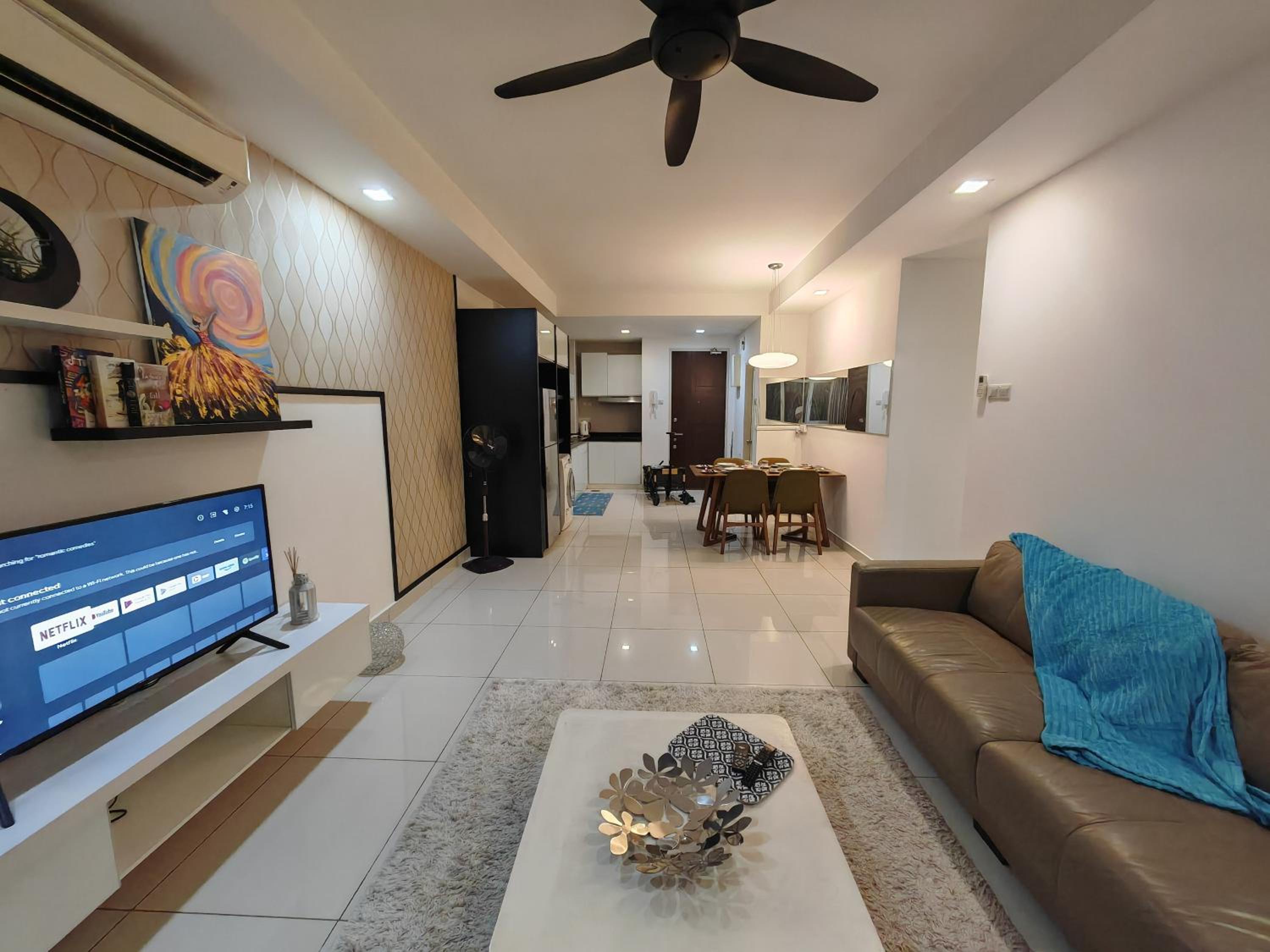 Pastel House, Central Residence, Sg Besi