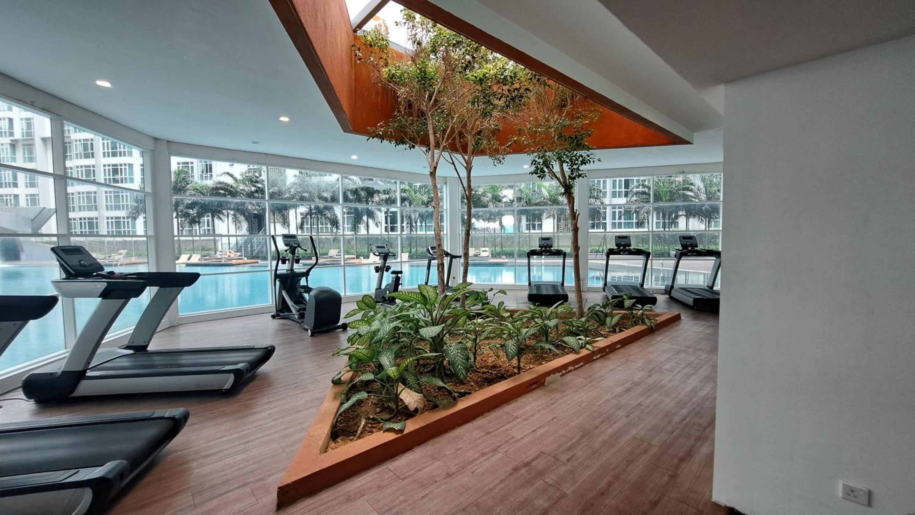 Pastel House, Central Residence, Sg Besi