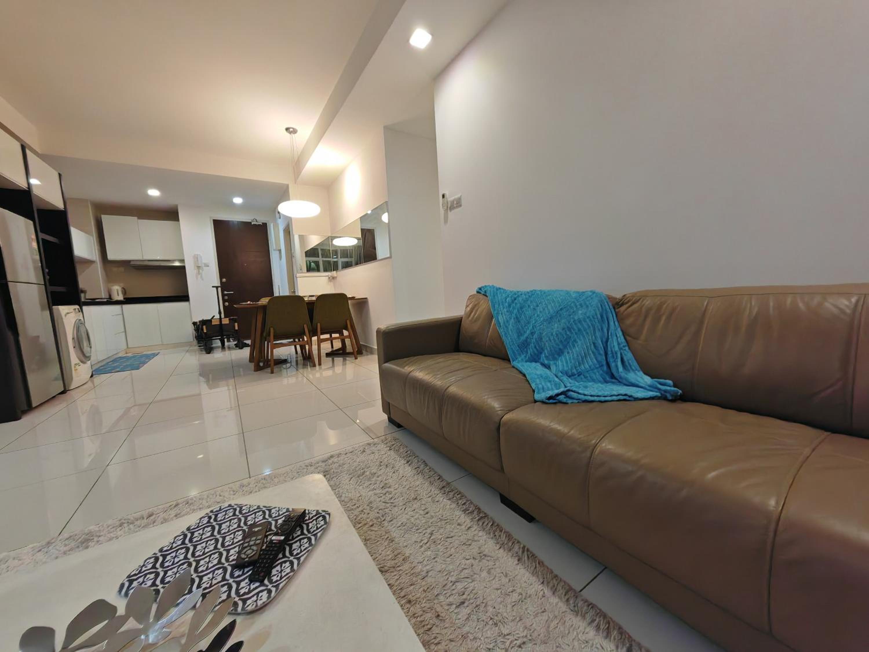 Pastel House, Central Residence, Sg Besi