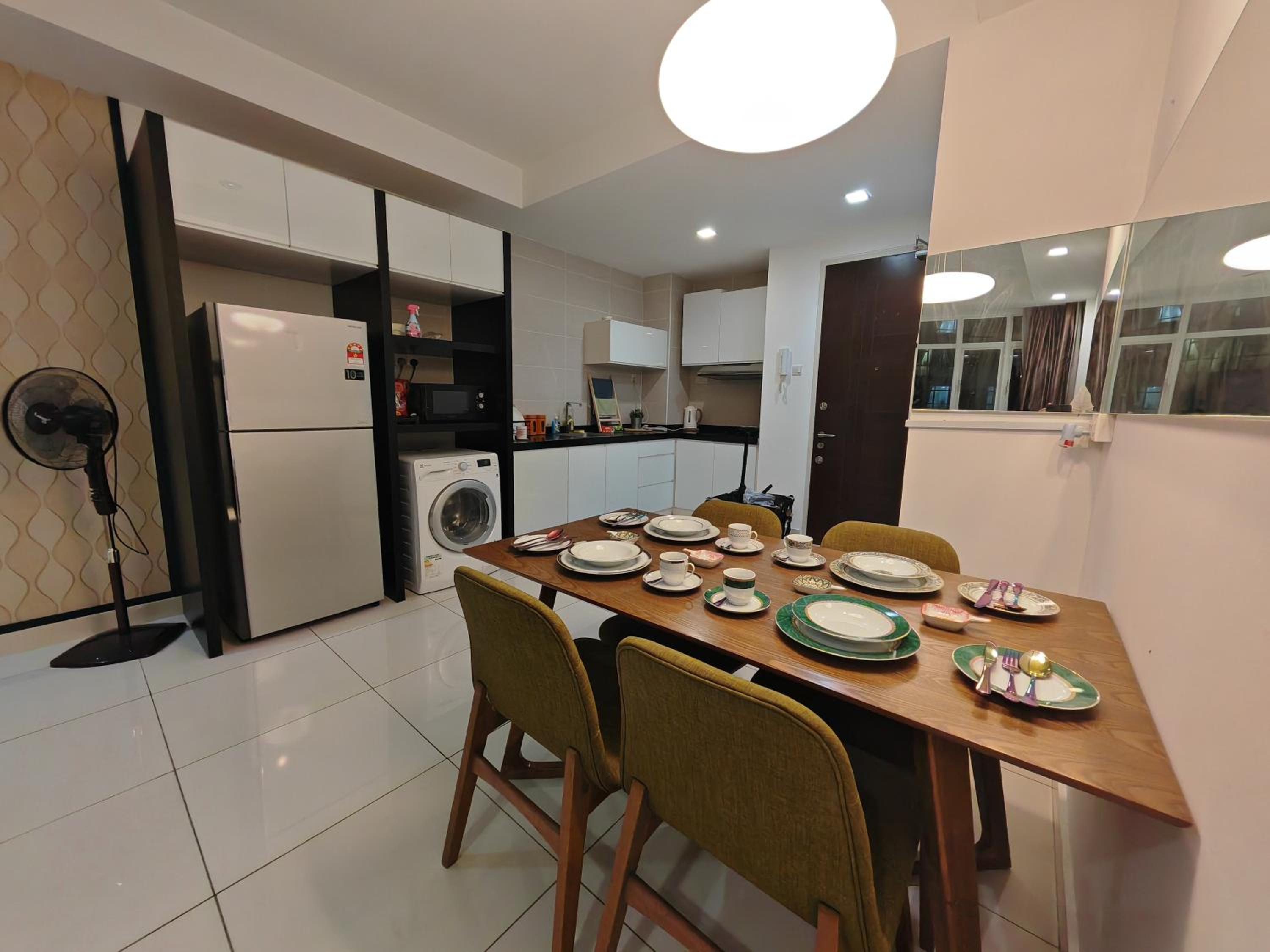 Pastel House, Central Residence, Sg Besi