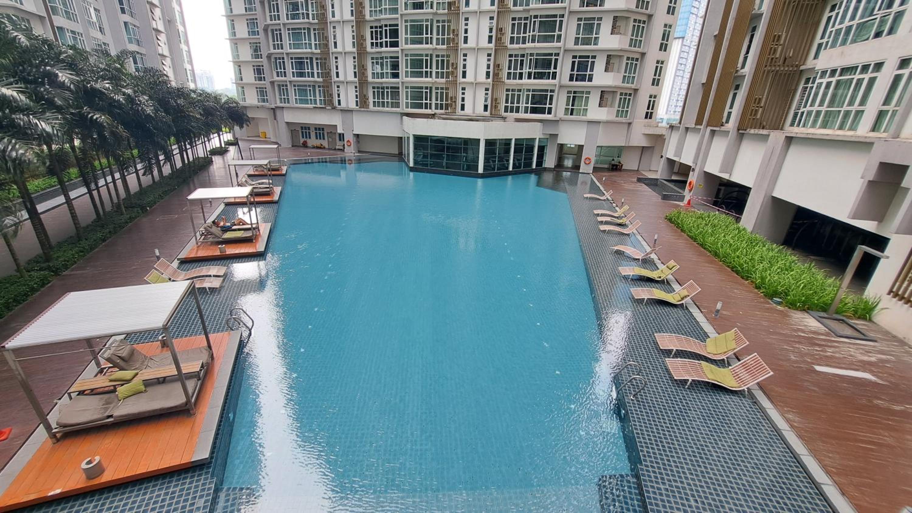Pastel House, Central Residence, Sg Besi