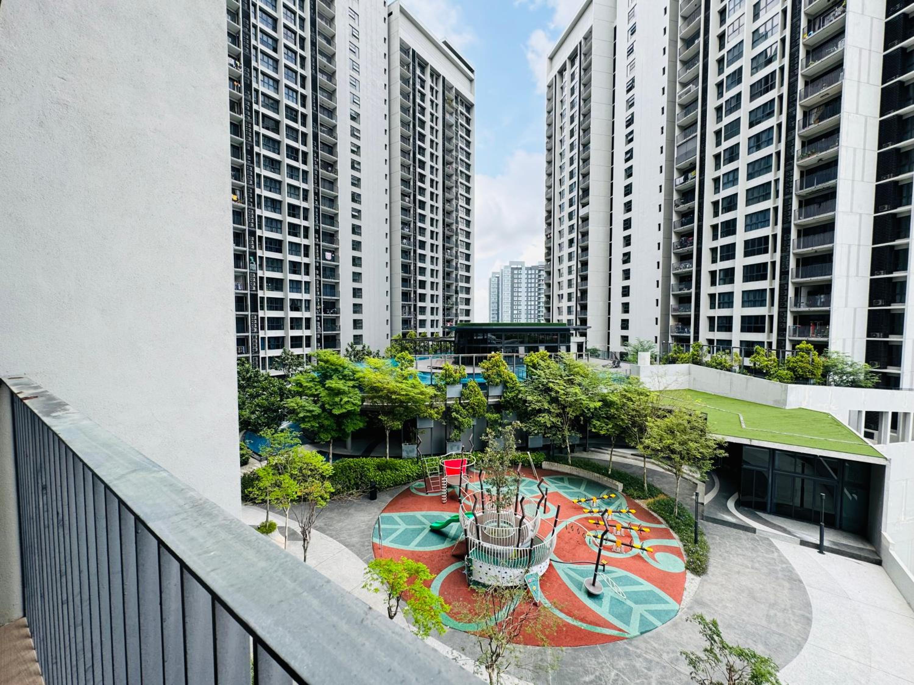 Geo Bukit Rimau by DeUrban