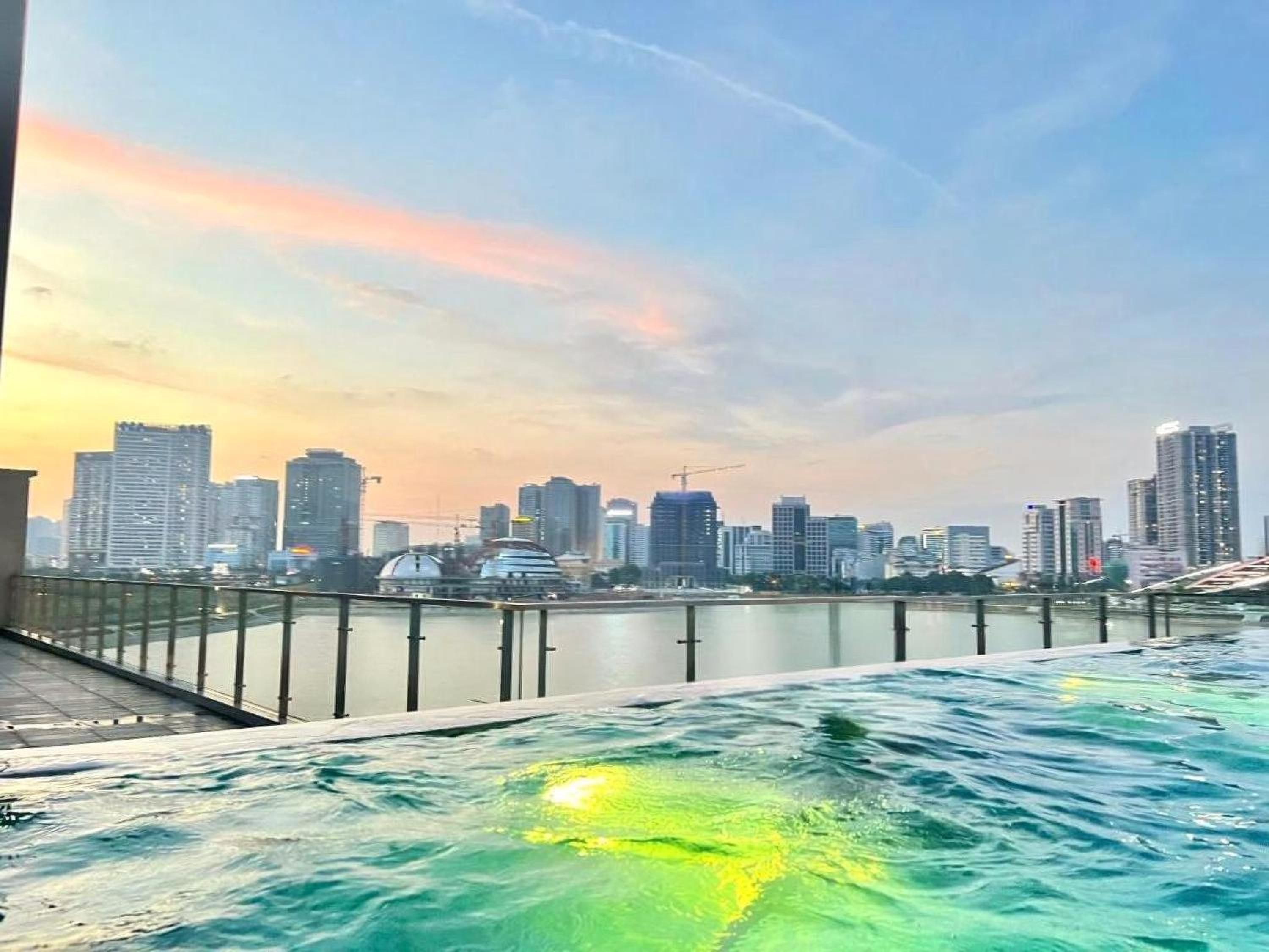 TIL-Vinhomes Skylake Serene Apartments