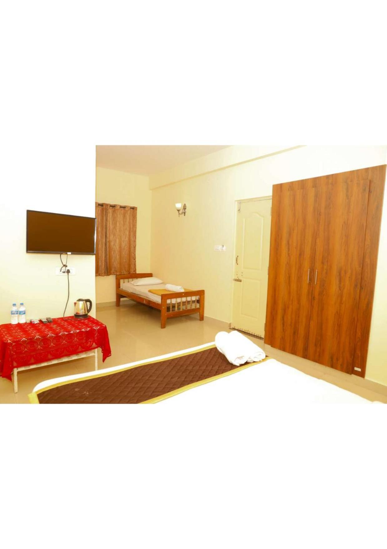 kollanoor guest house view 2