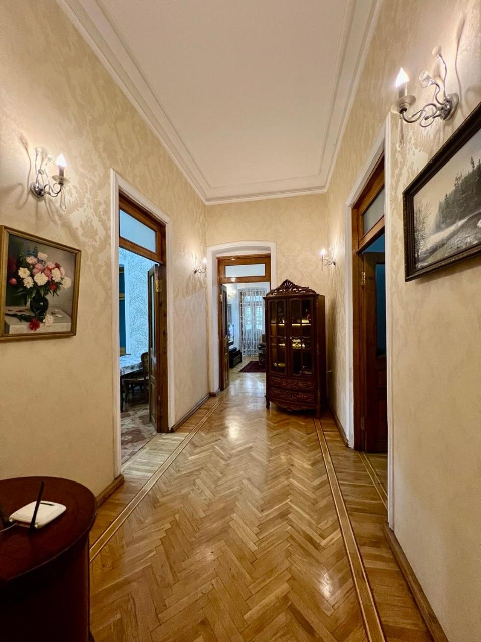 City Center Apartment, Nizami str